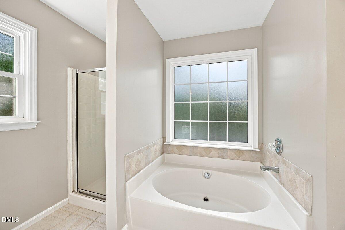 2516 Deanwood Drive Property Photo 17