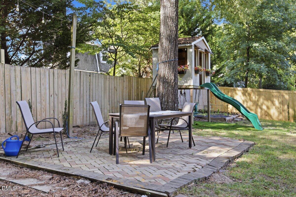 2516 Deanwood Drive Property Photo 24