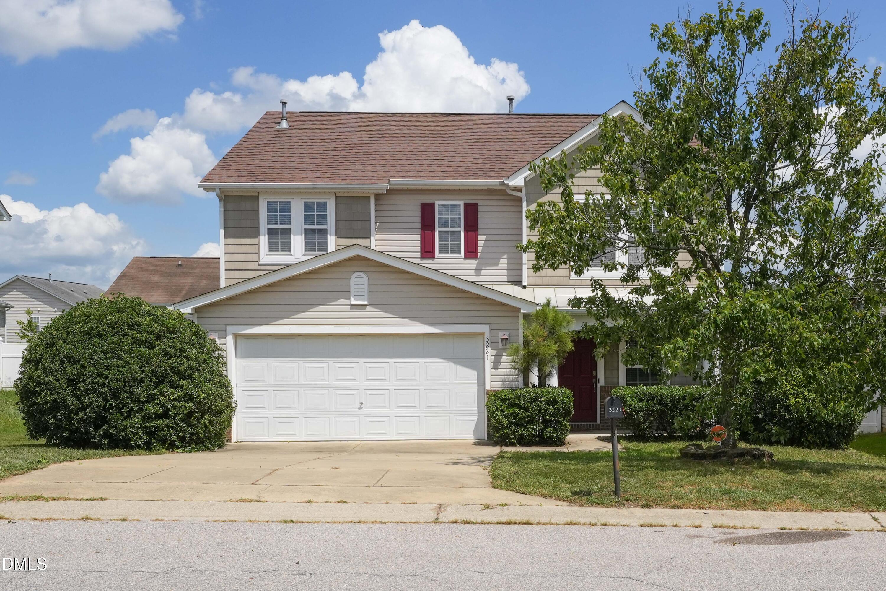 3221 Mackinac Island Lane Property Photo 1
