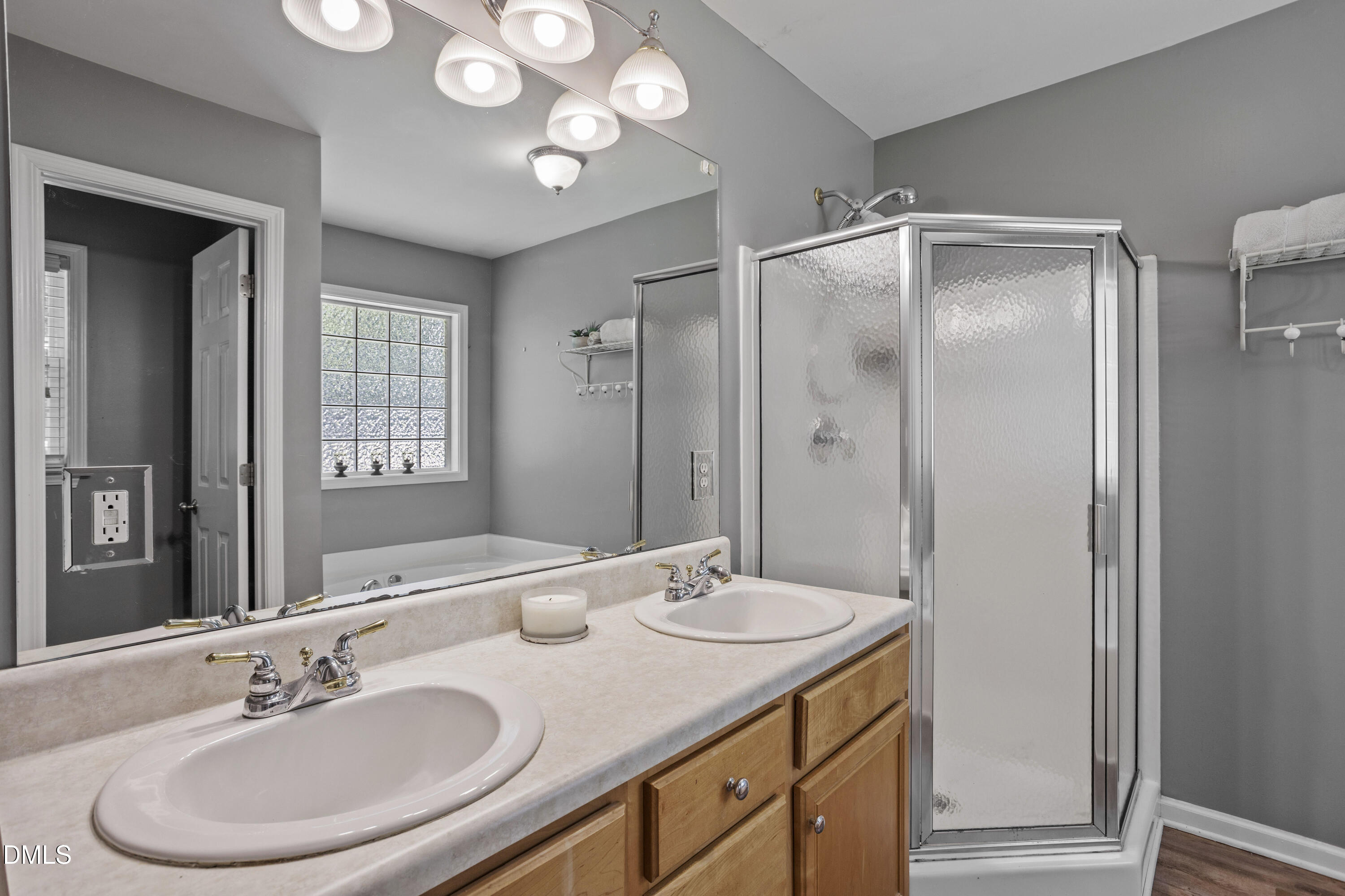 113 Tadley Court Property Photo 28