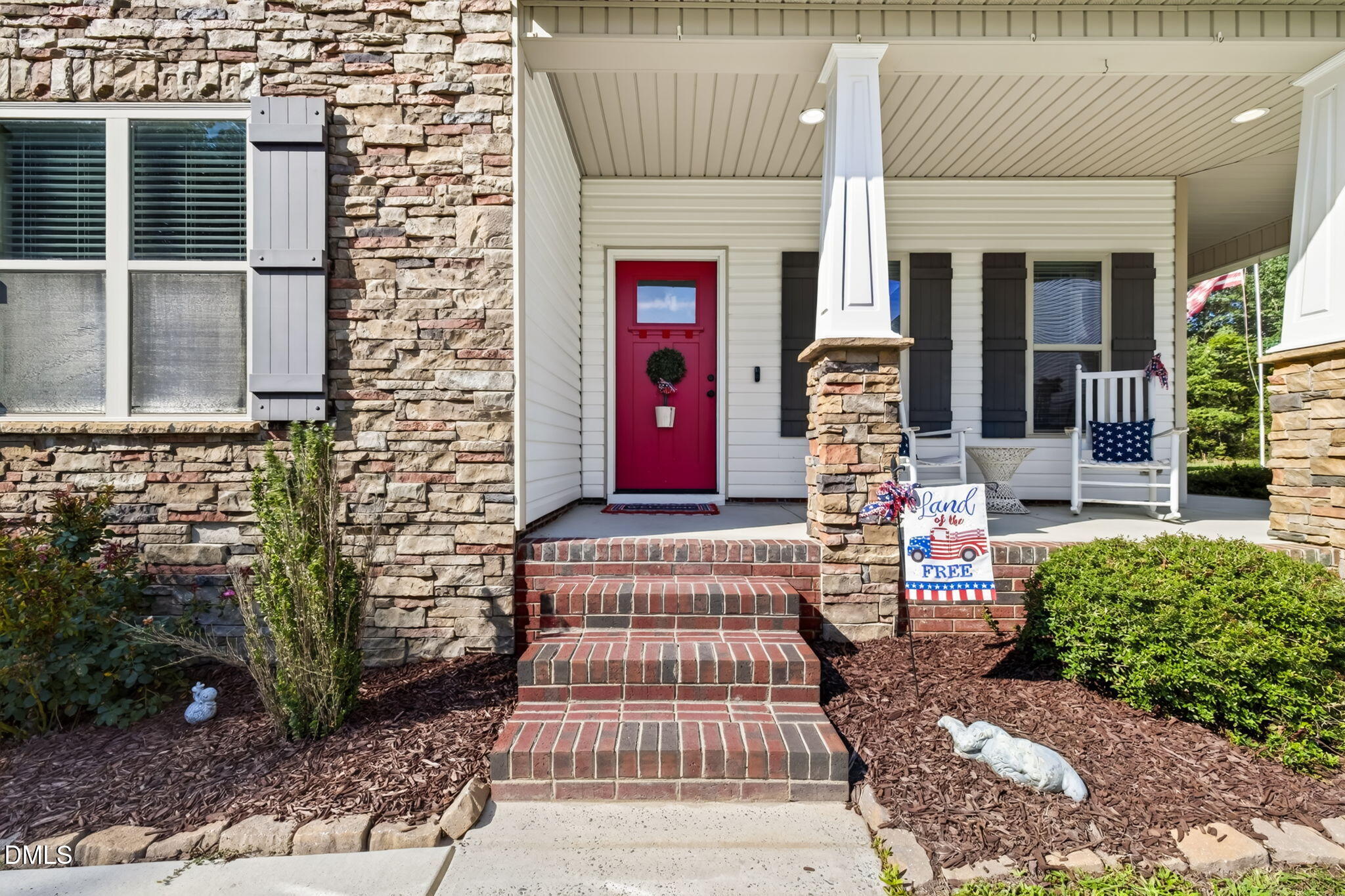 176 Plainview Pointe Drive Property Photo 6