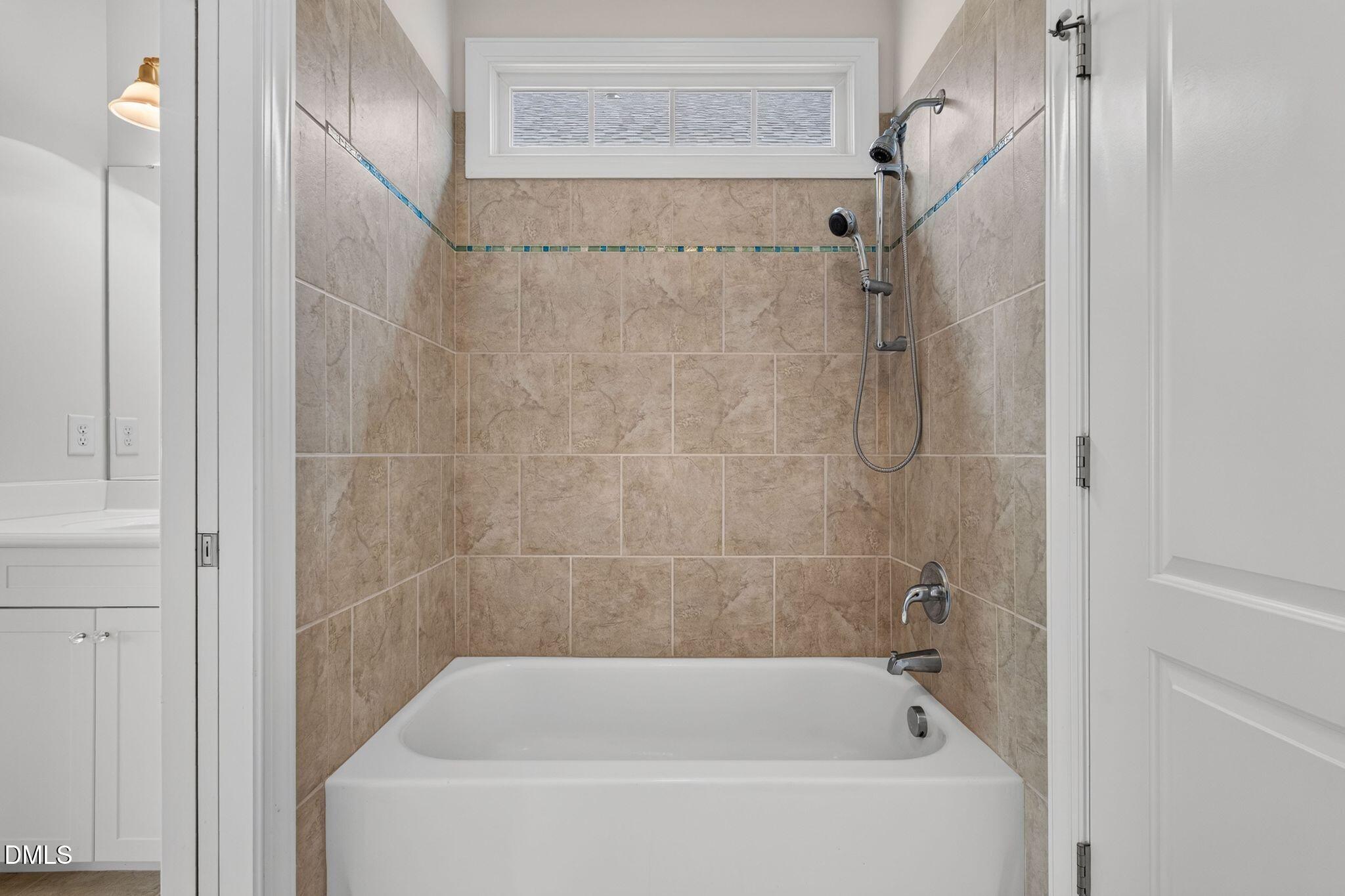 1221 Chalk Maple Drive Property Photo 46