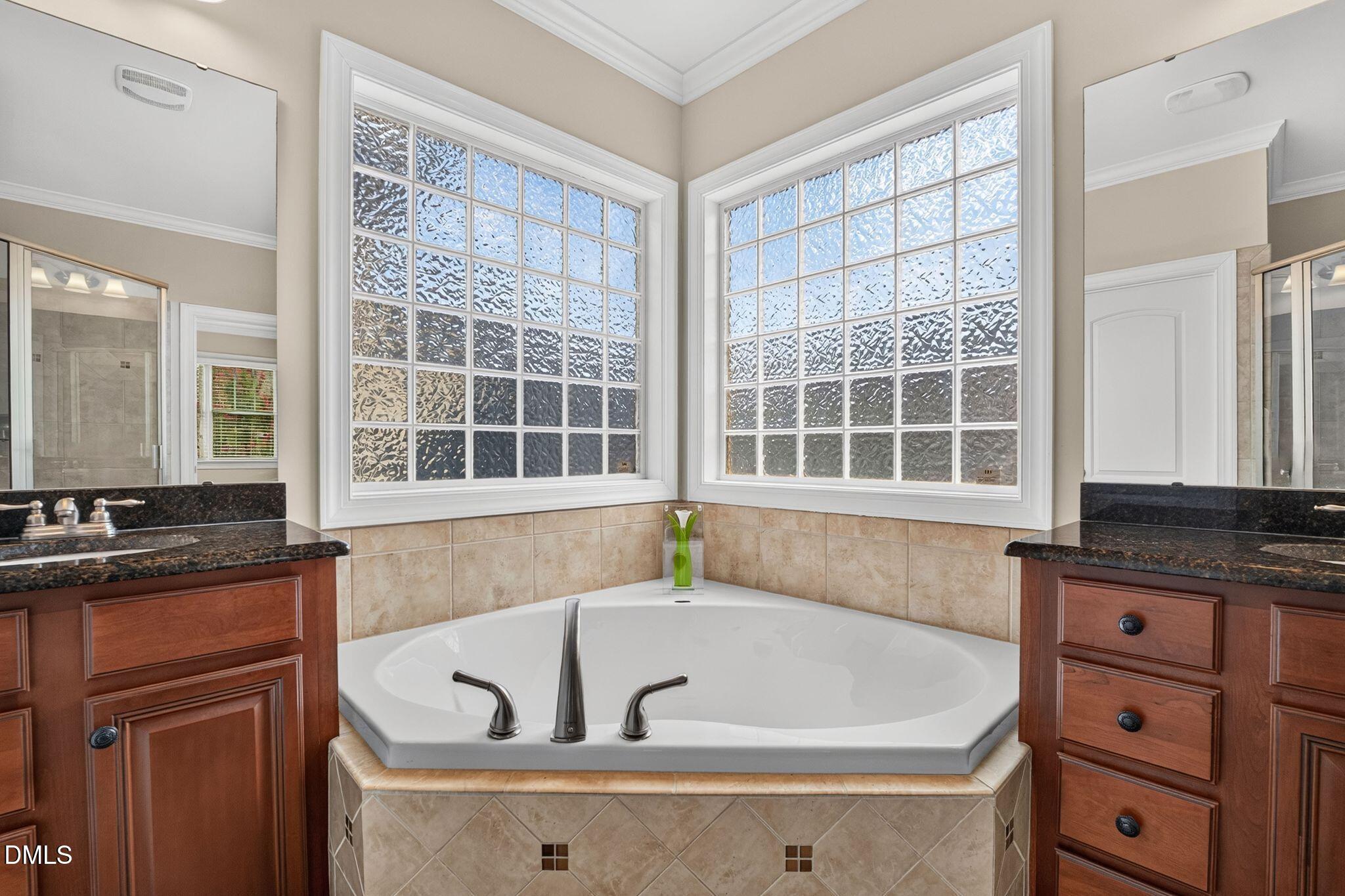 1221 Chalk Maple Drive Property Photo 56
