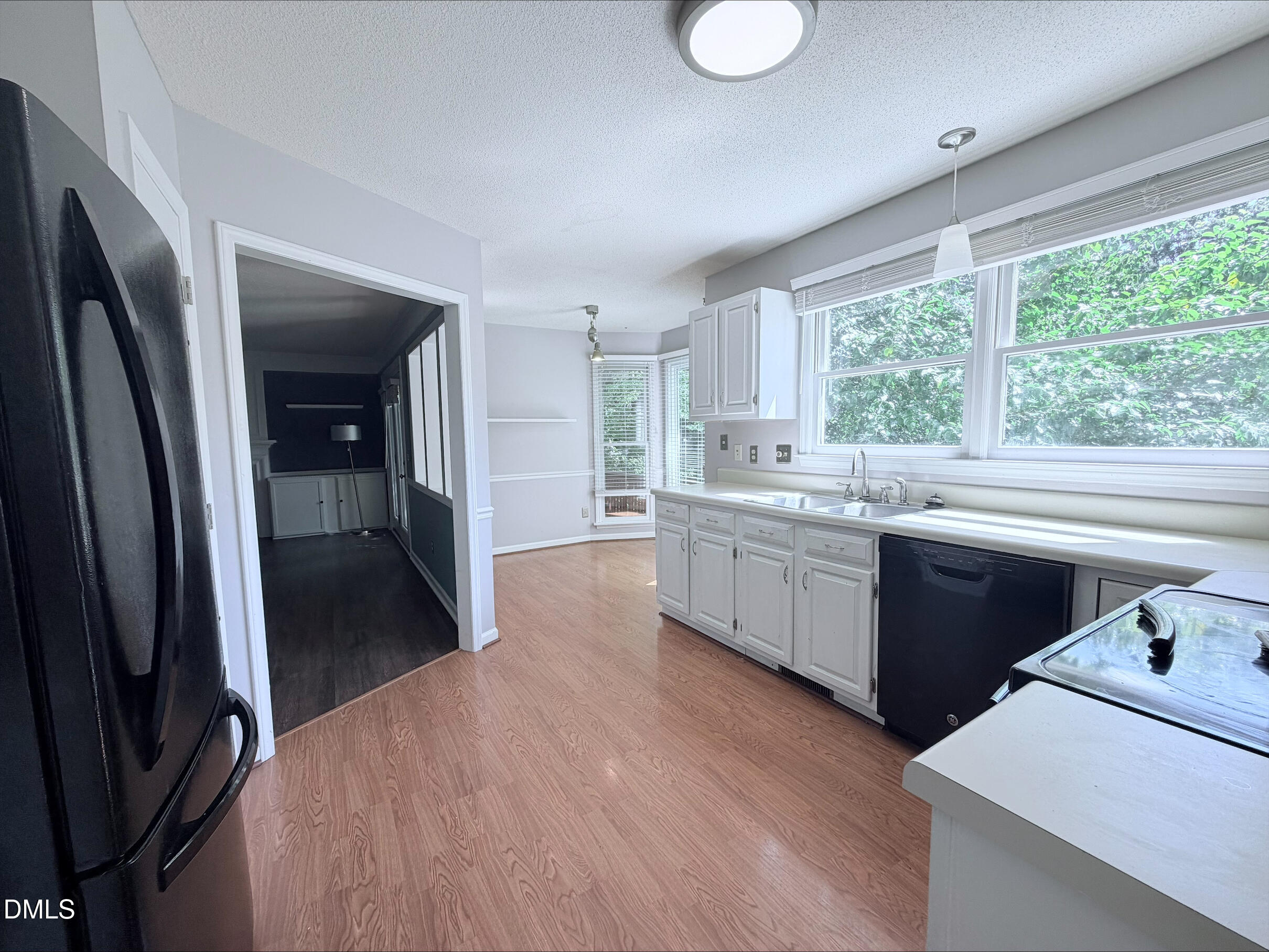 100 Drywood Place Property Photo 2