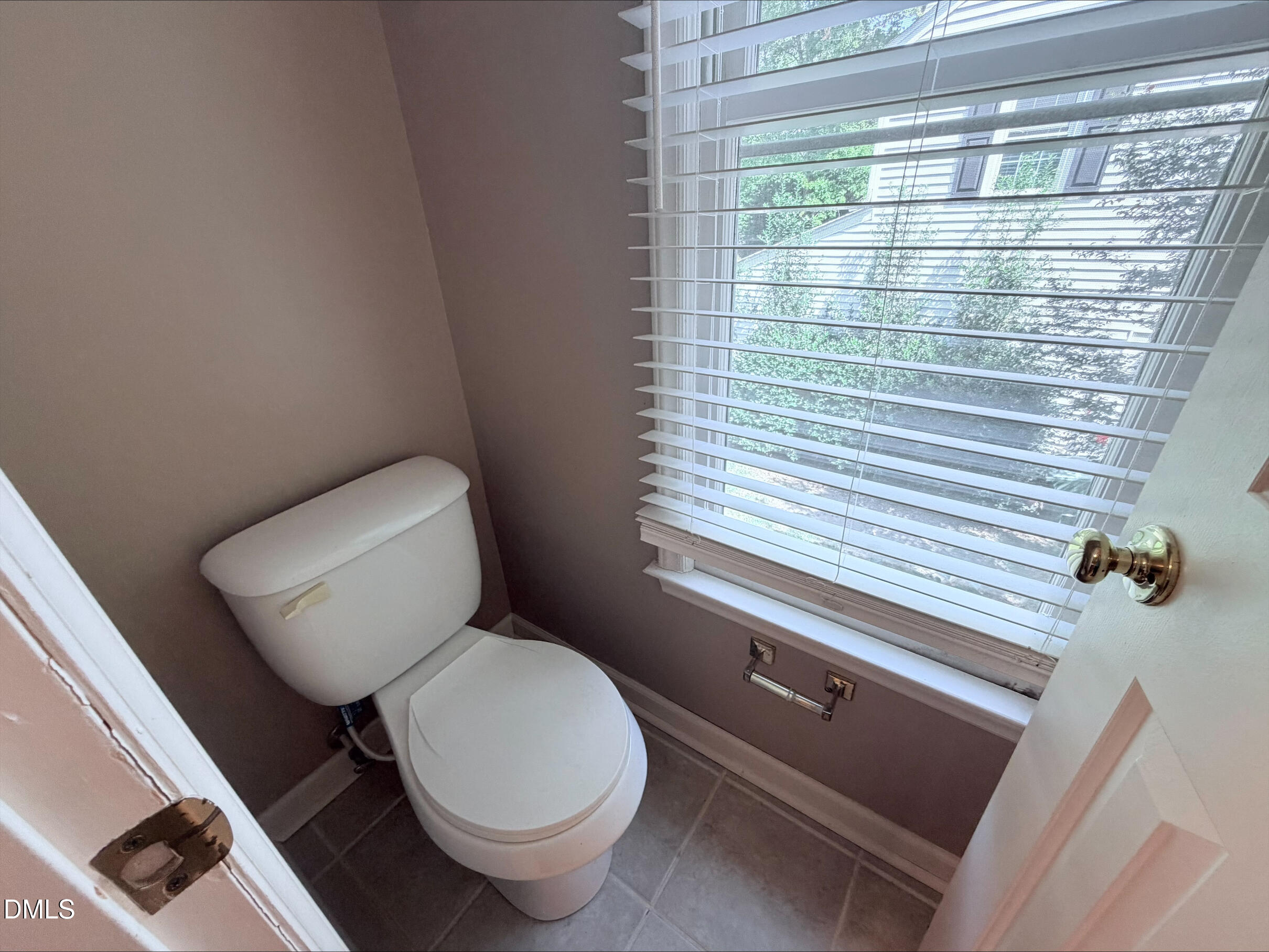 100 Drywood Place Property Photo 8
