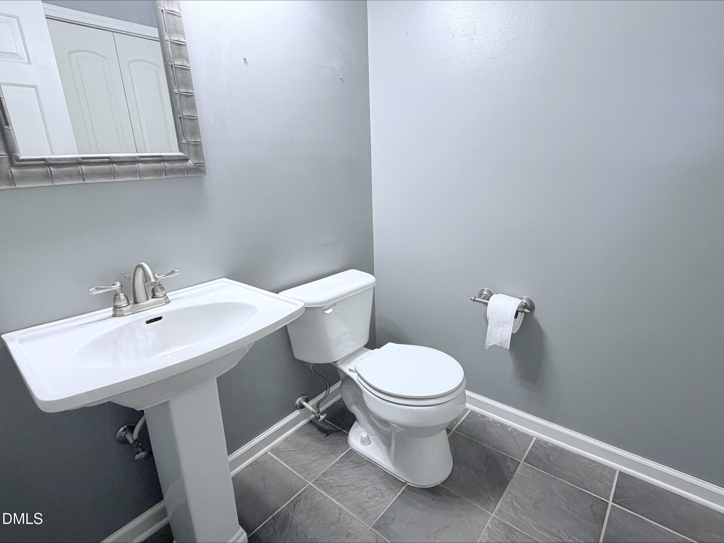 100 Drywood Place Property Photo 12