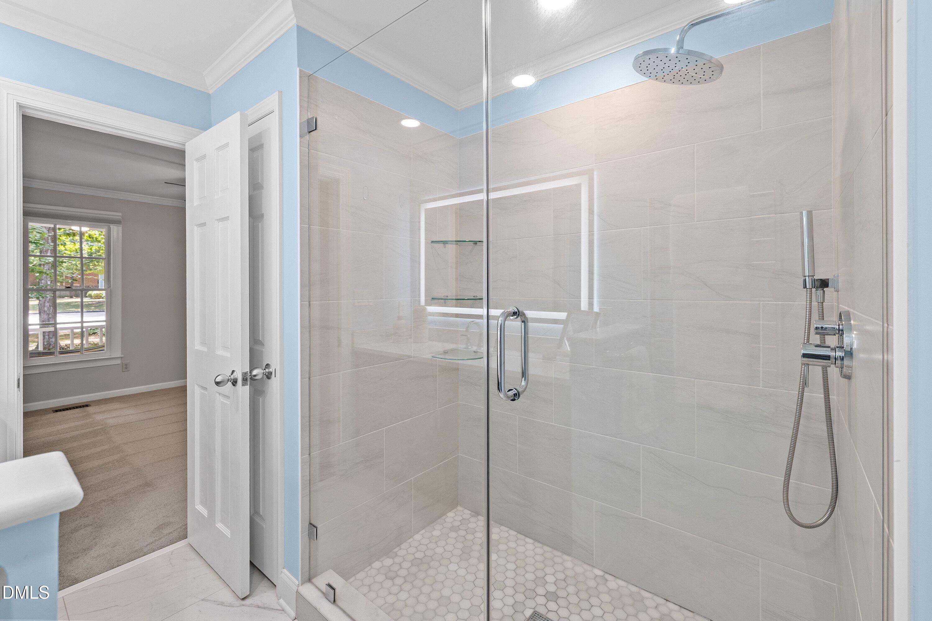 1006 Oakwell Court Property Photo 30