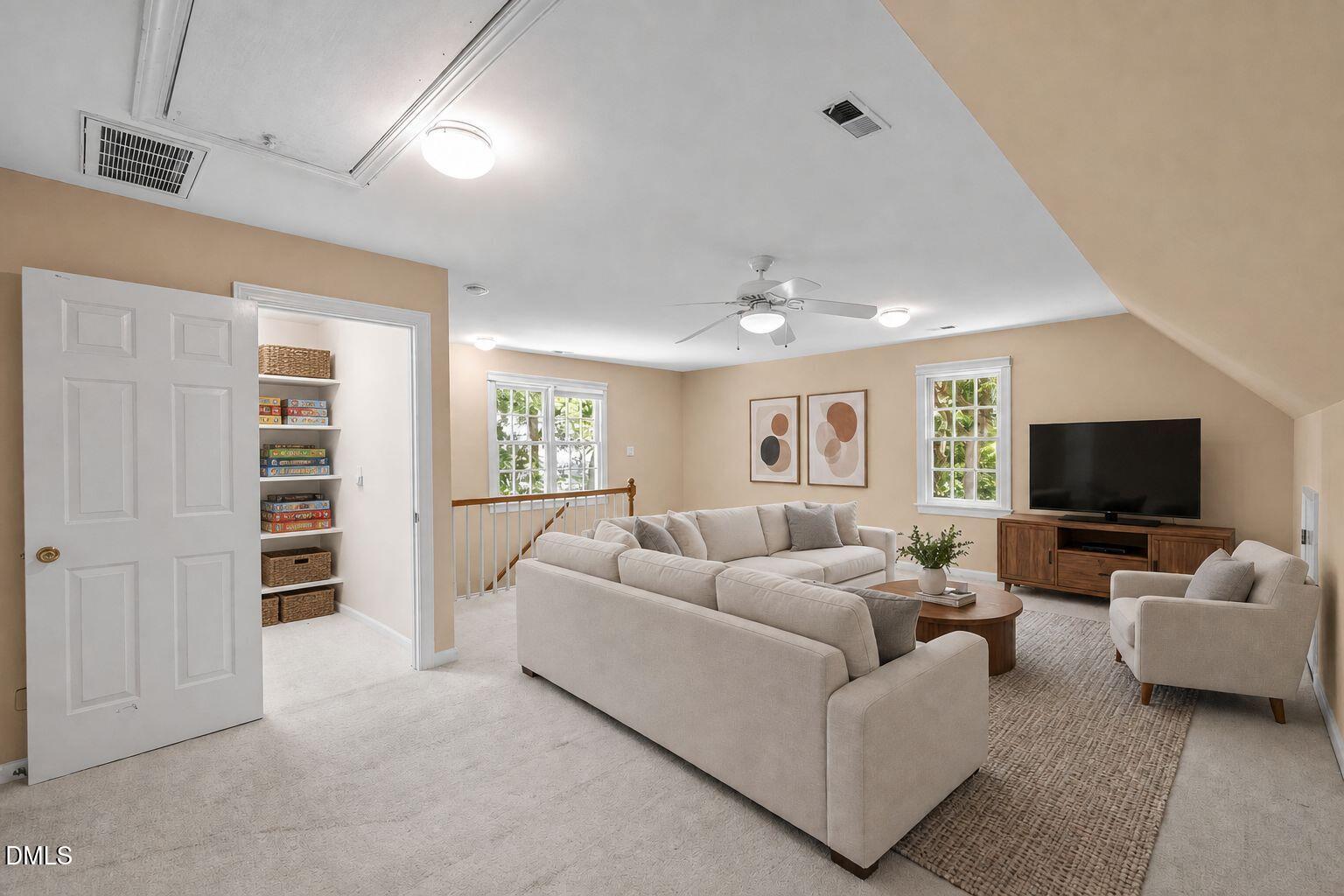 1006 Oakwell Court Property Photo 48