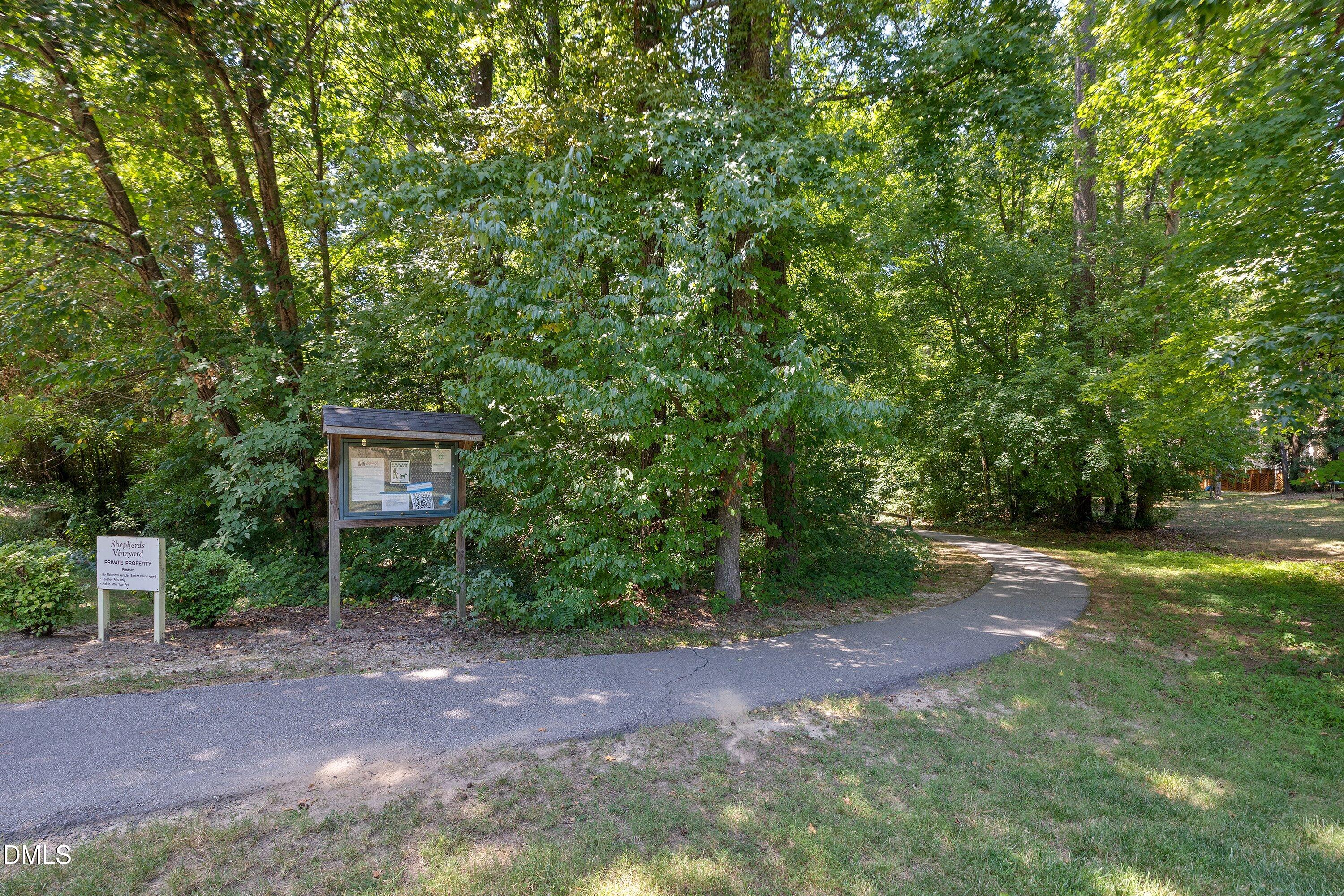 1006 Oakwell Court Property Photo 68