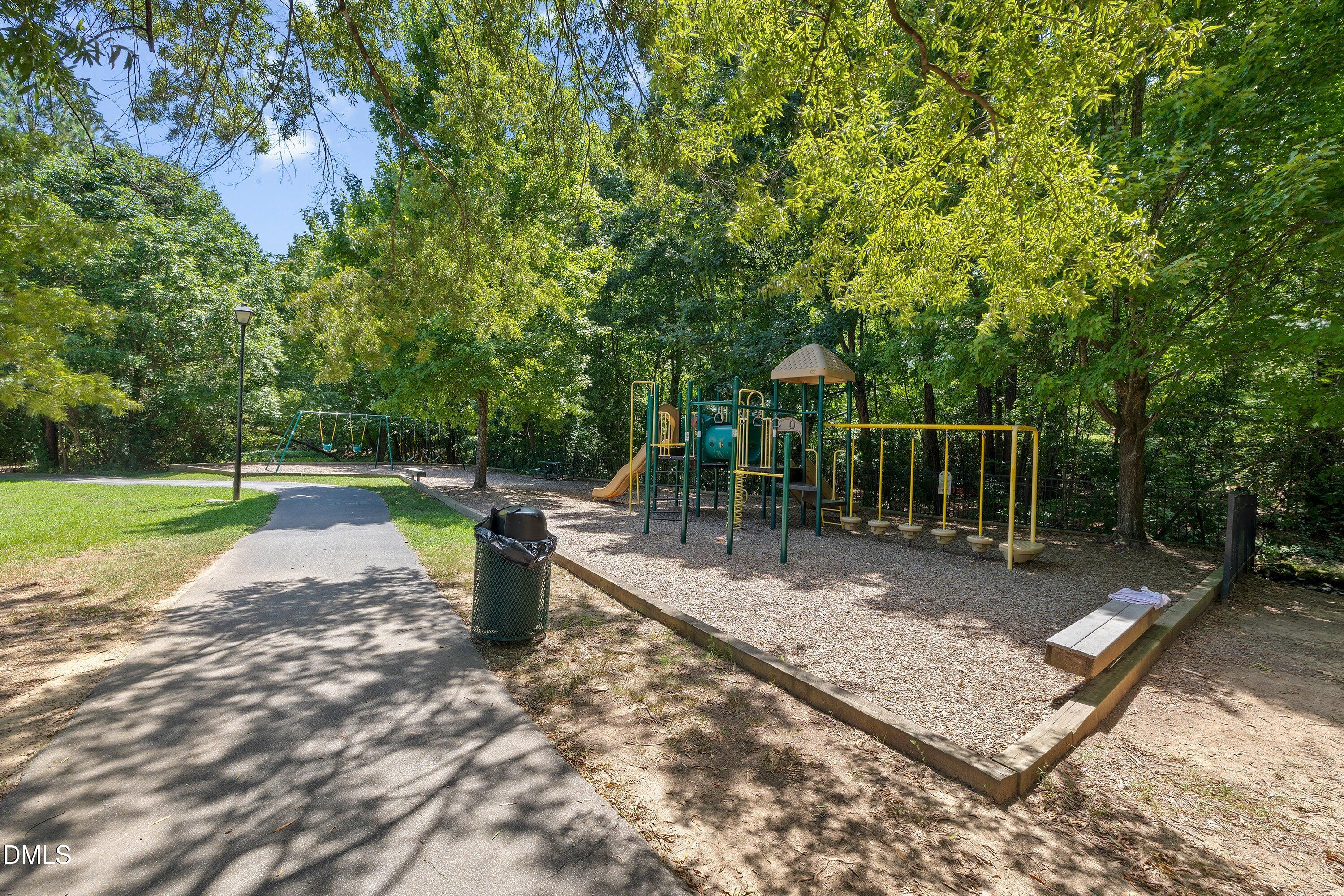 1006 Oakwell Court Property Photo 70