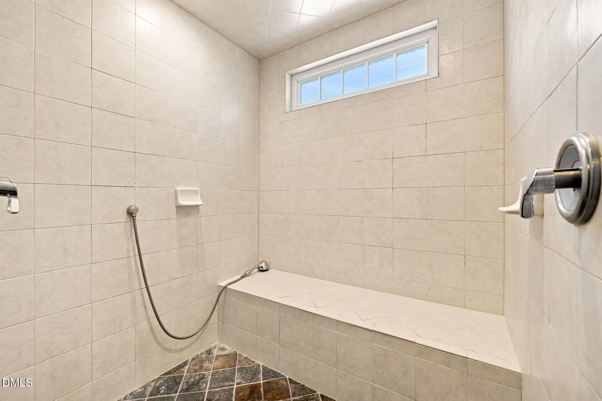 8125 Rosiere Drive Property Photo 44