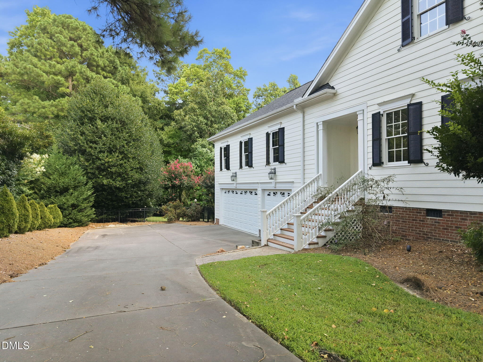 8125 Rosiere Drive Property Photo 69