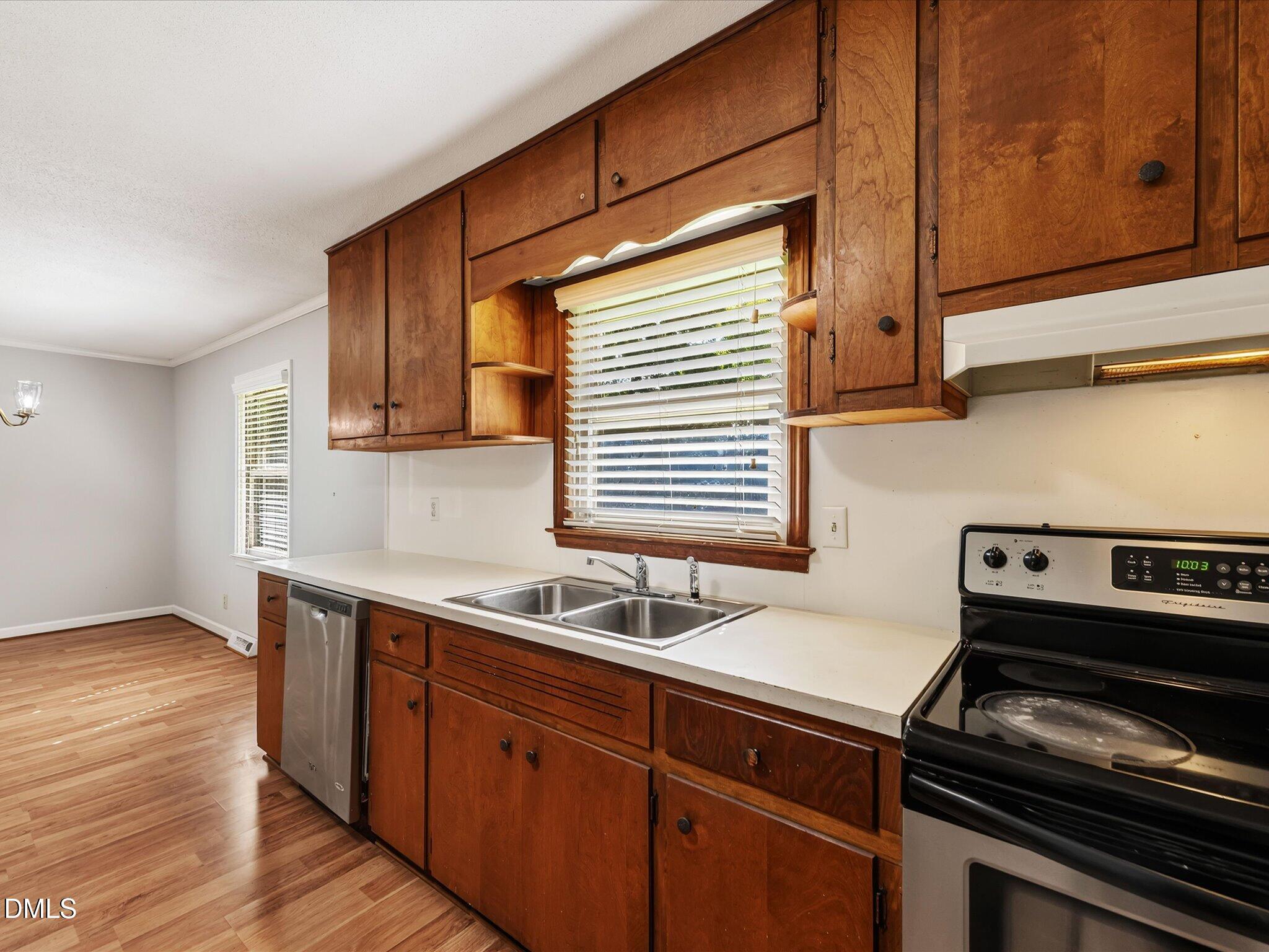 609 Page Street Property Photo 5