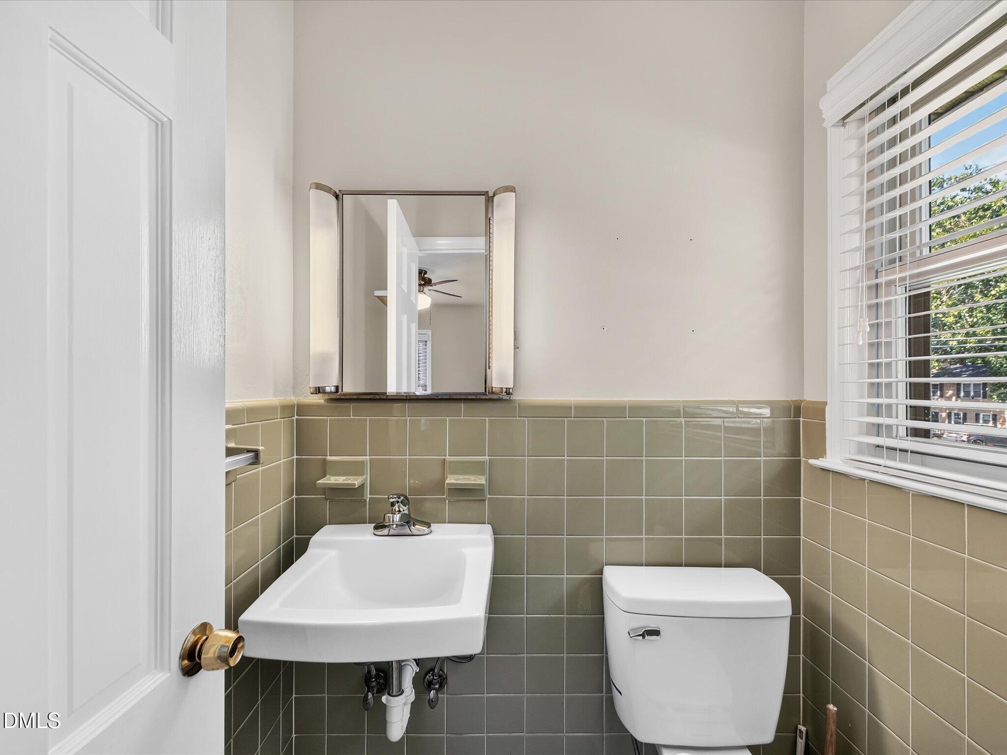 609 Page Street Property Photo 13