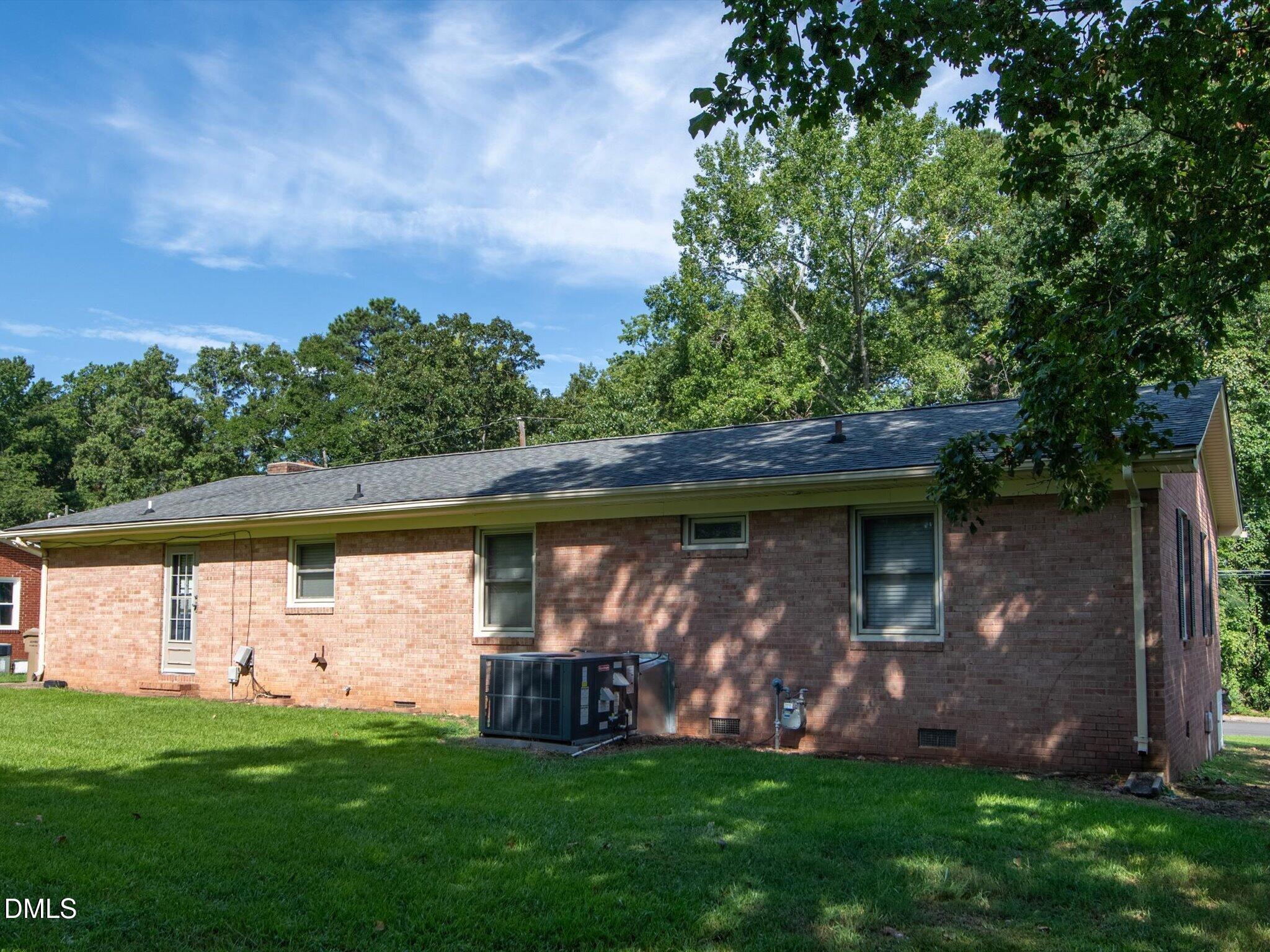 609 Page Street Property Photo 32