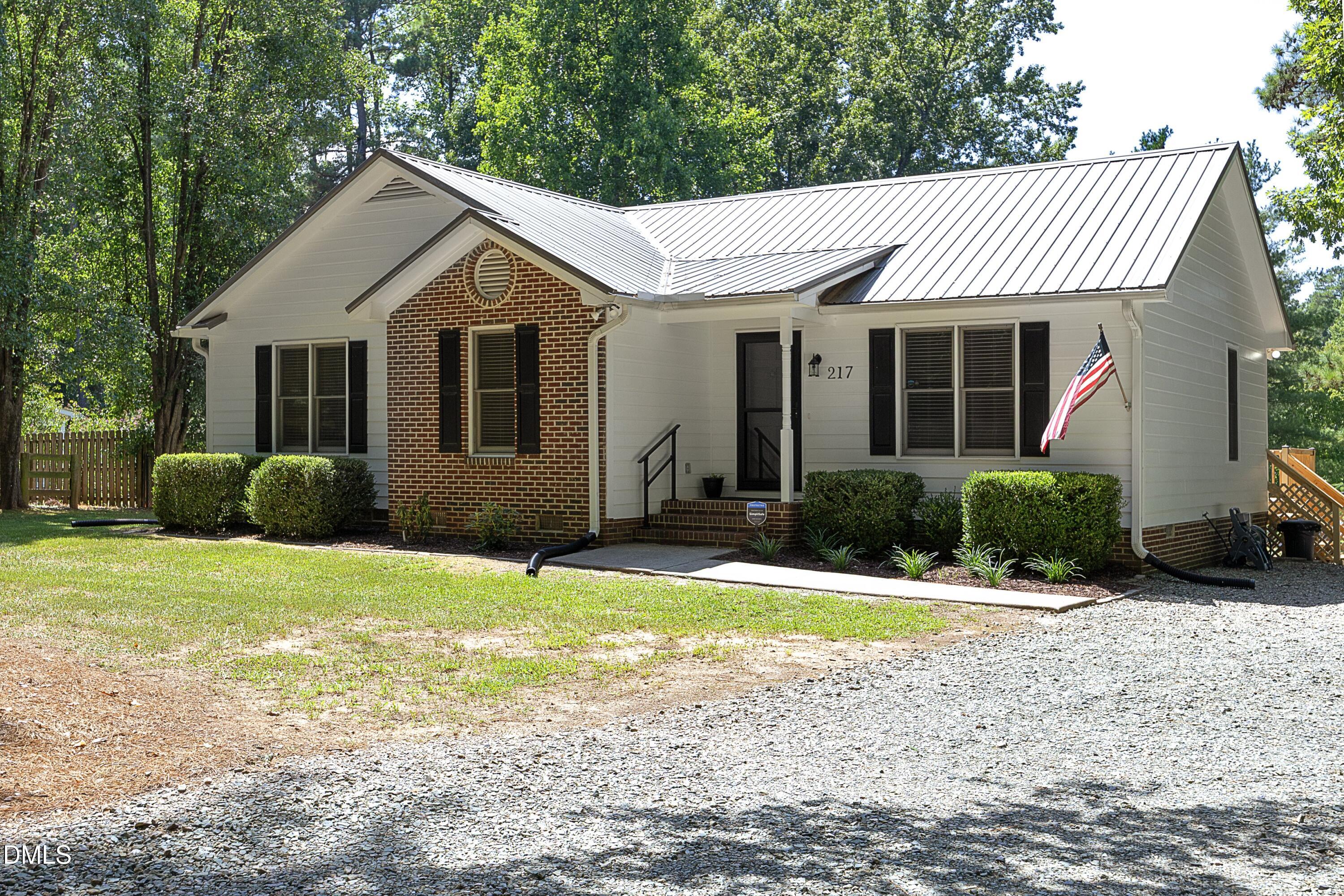 217 Petty Road Property Photo 1