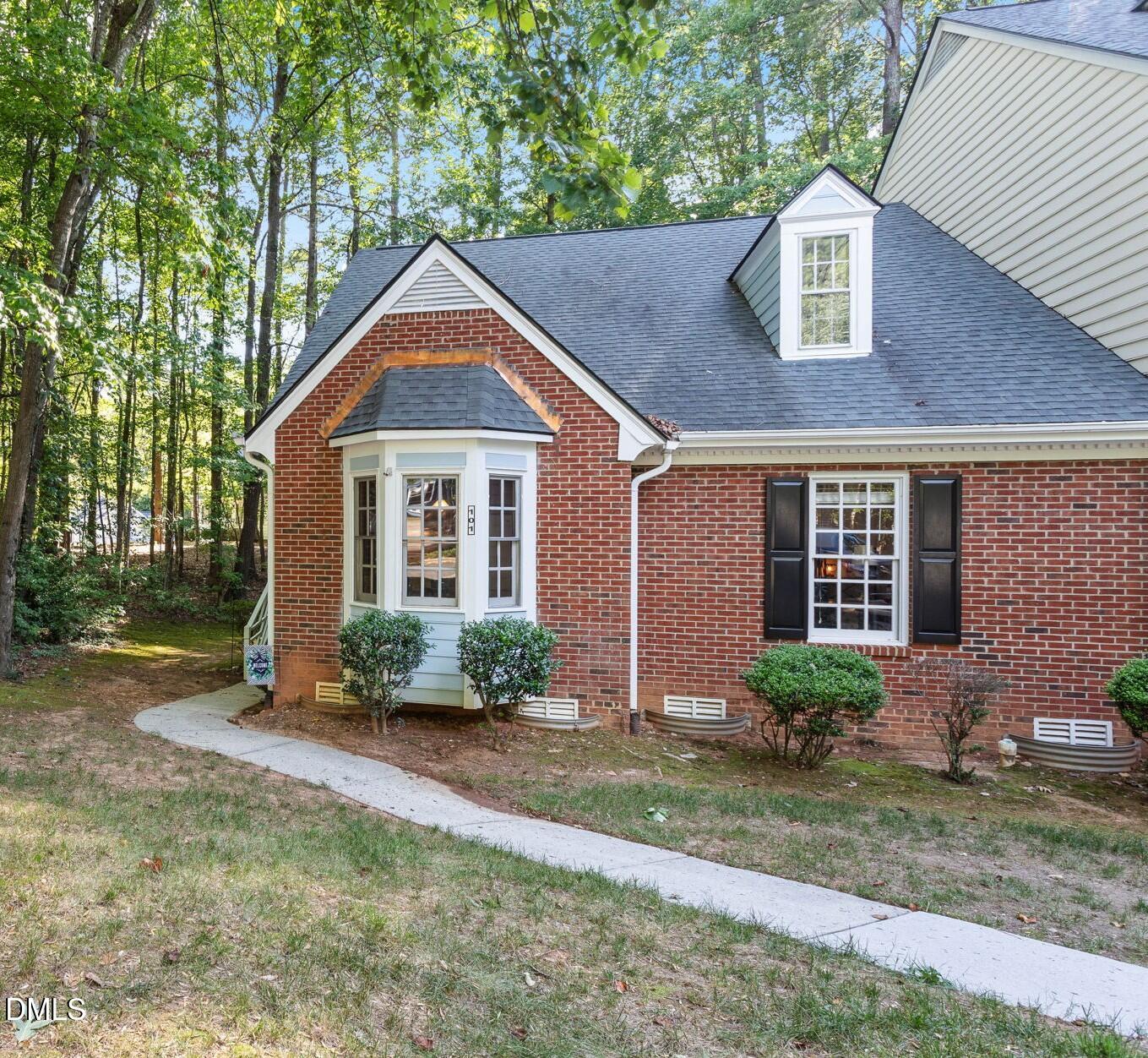 101 Hedgerow Court Property Photo 1