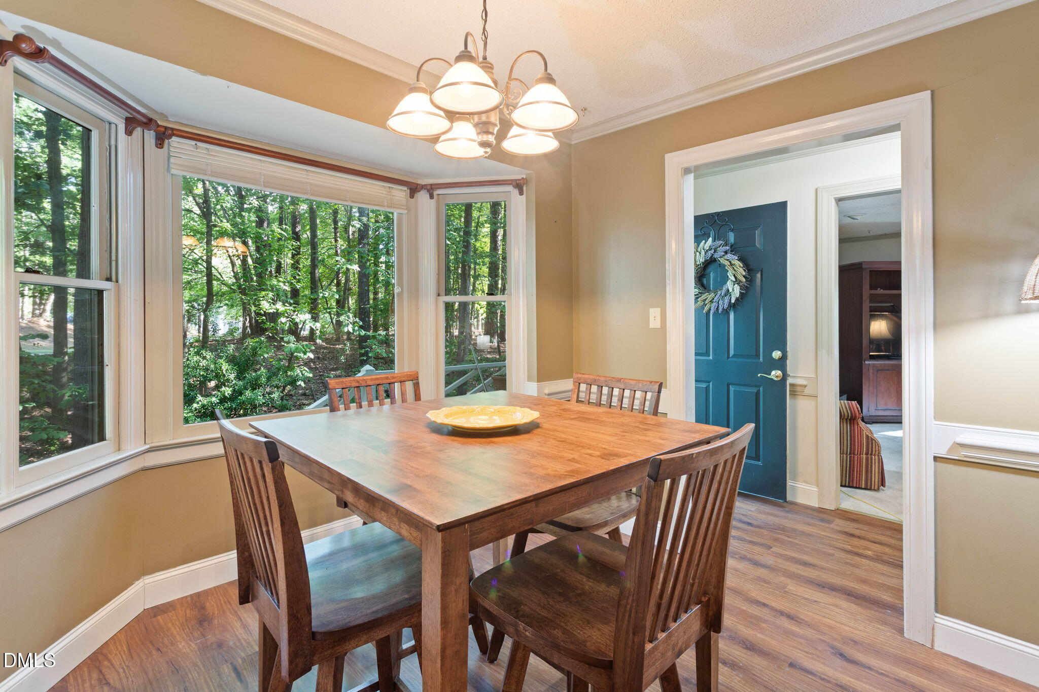 101 Hedgerow Court Property Photo 5