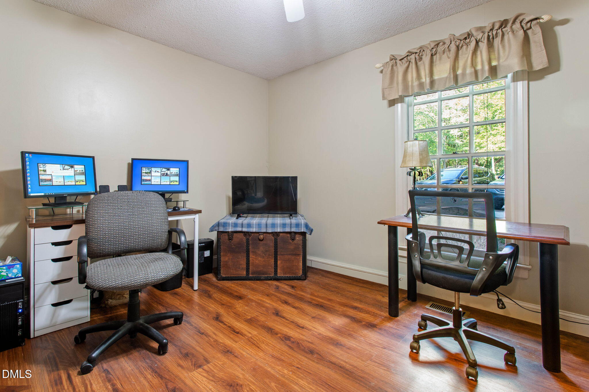 101 Hedgerow Court Property Photo 11