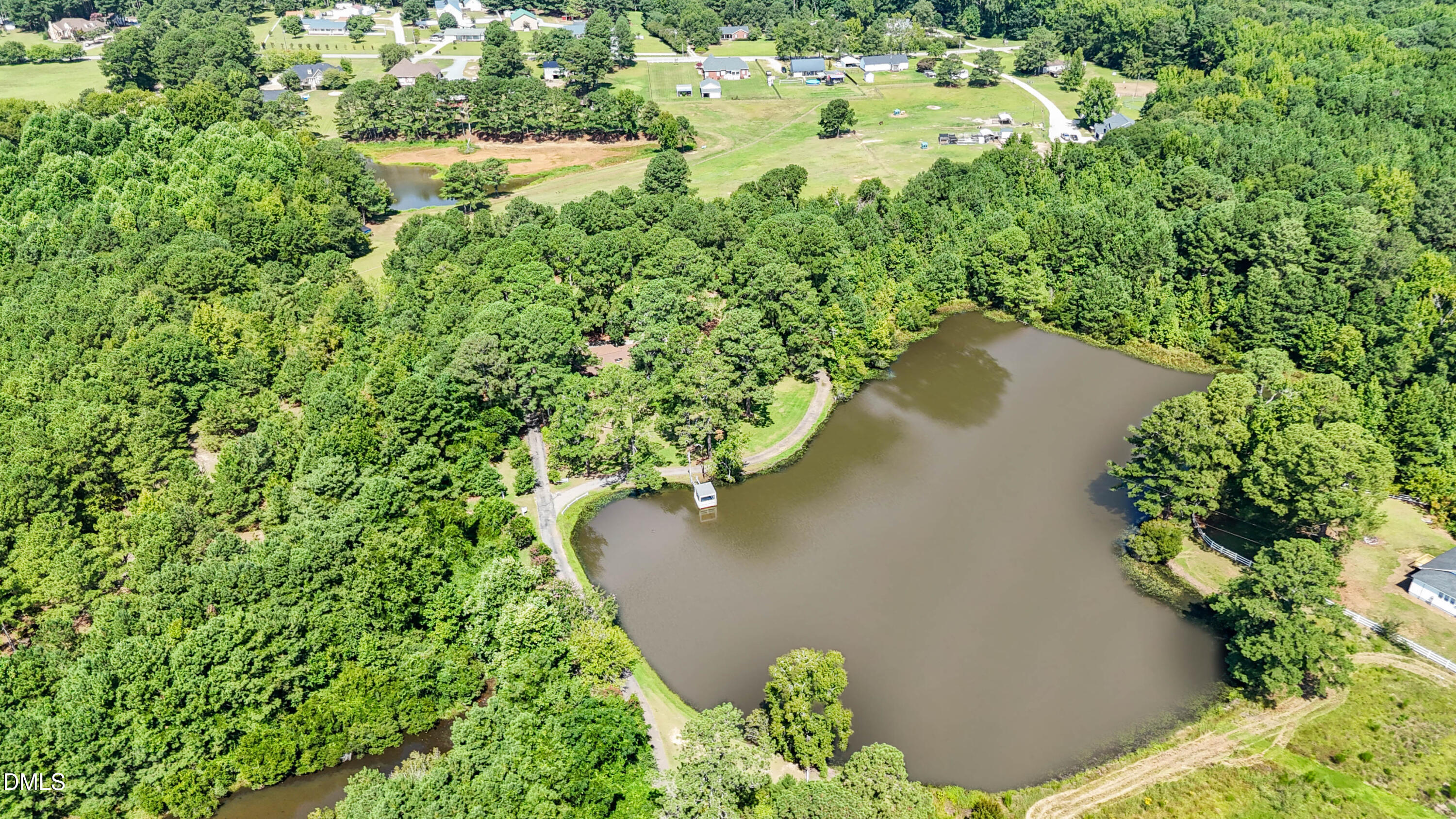 2292 Fairground Road Property Photo 4