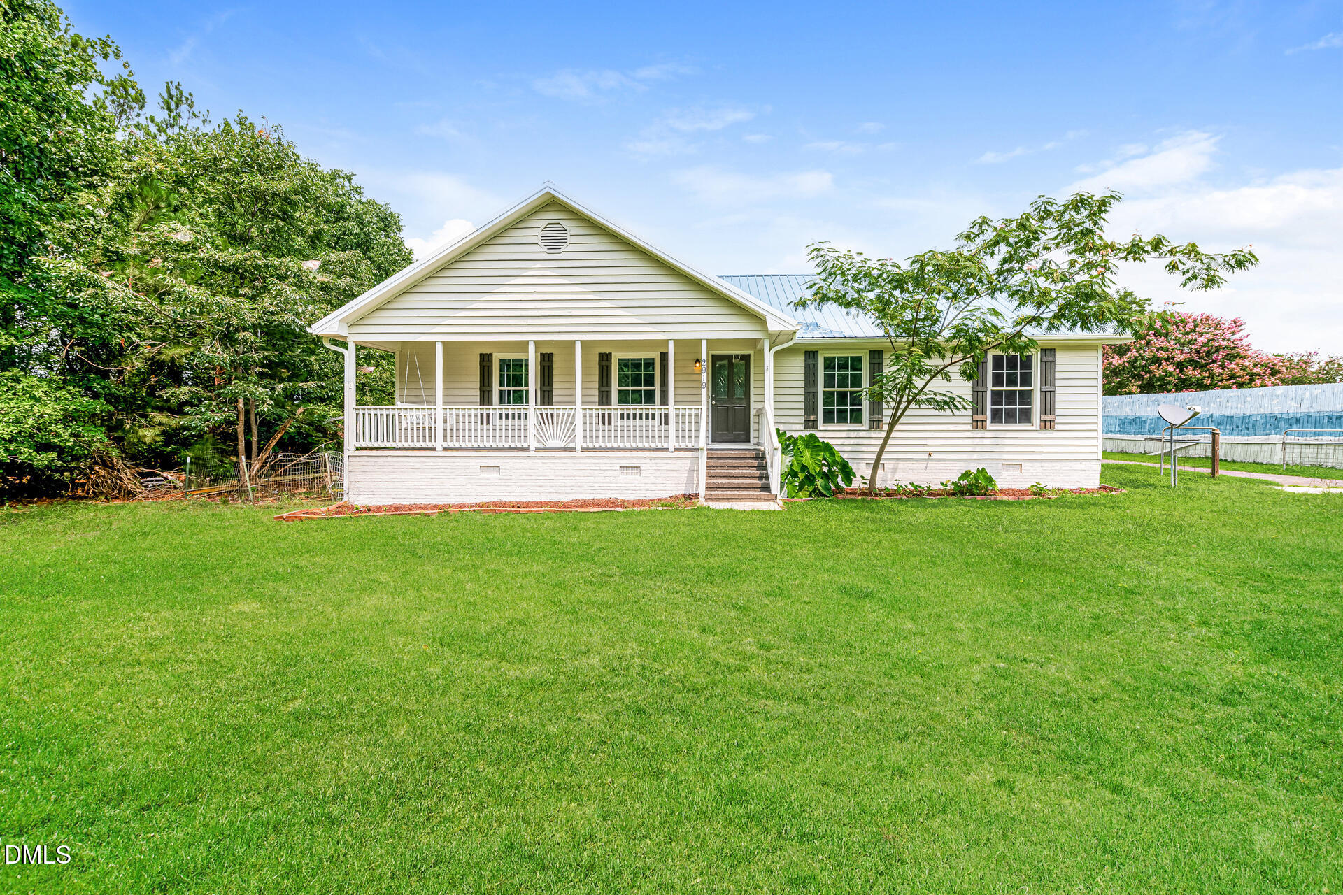 2919 Glebe Road Property Photo 1