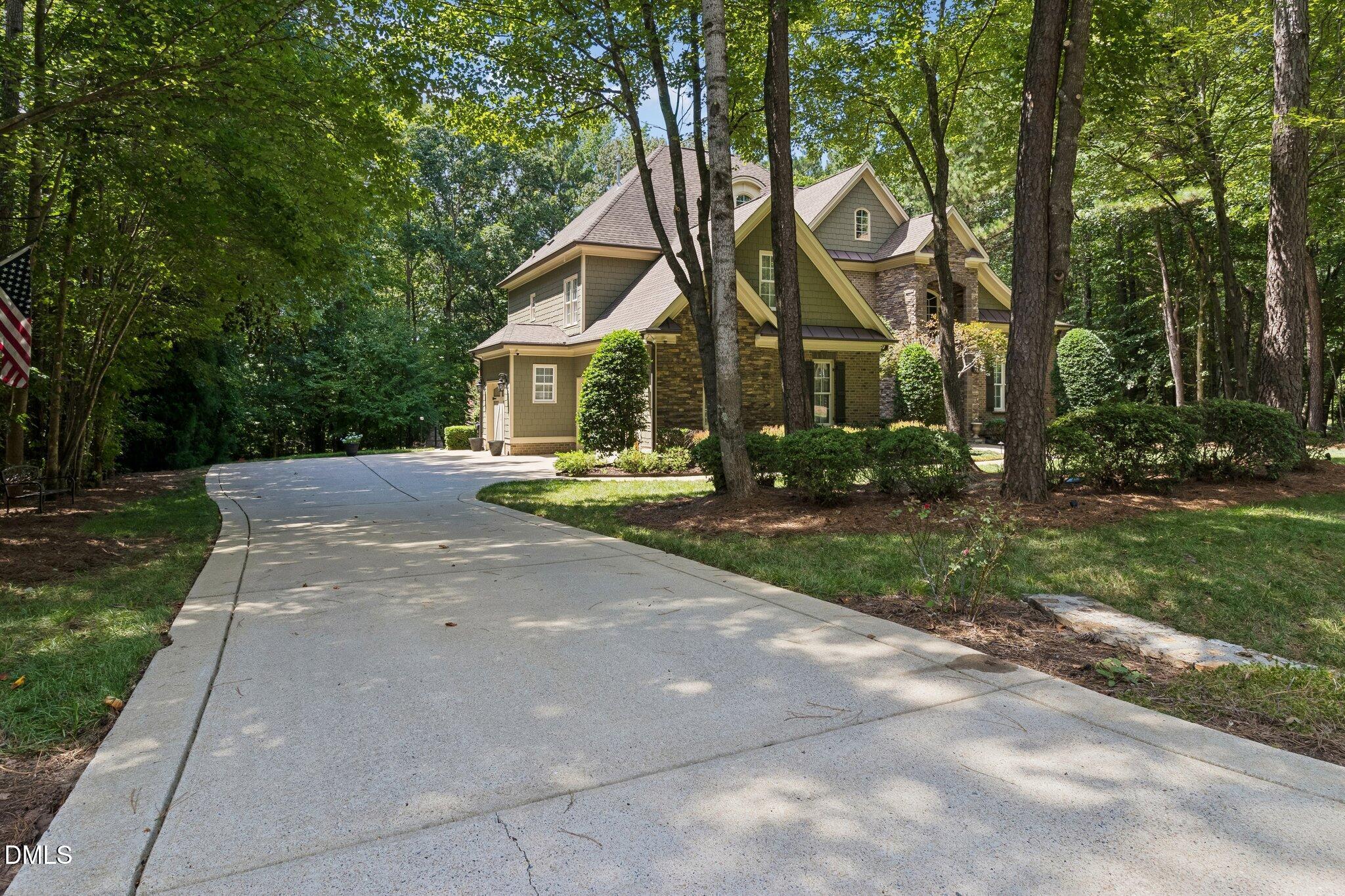 1212 Prairie Pond Circle Property Photo 2