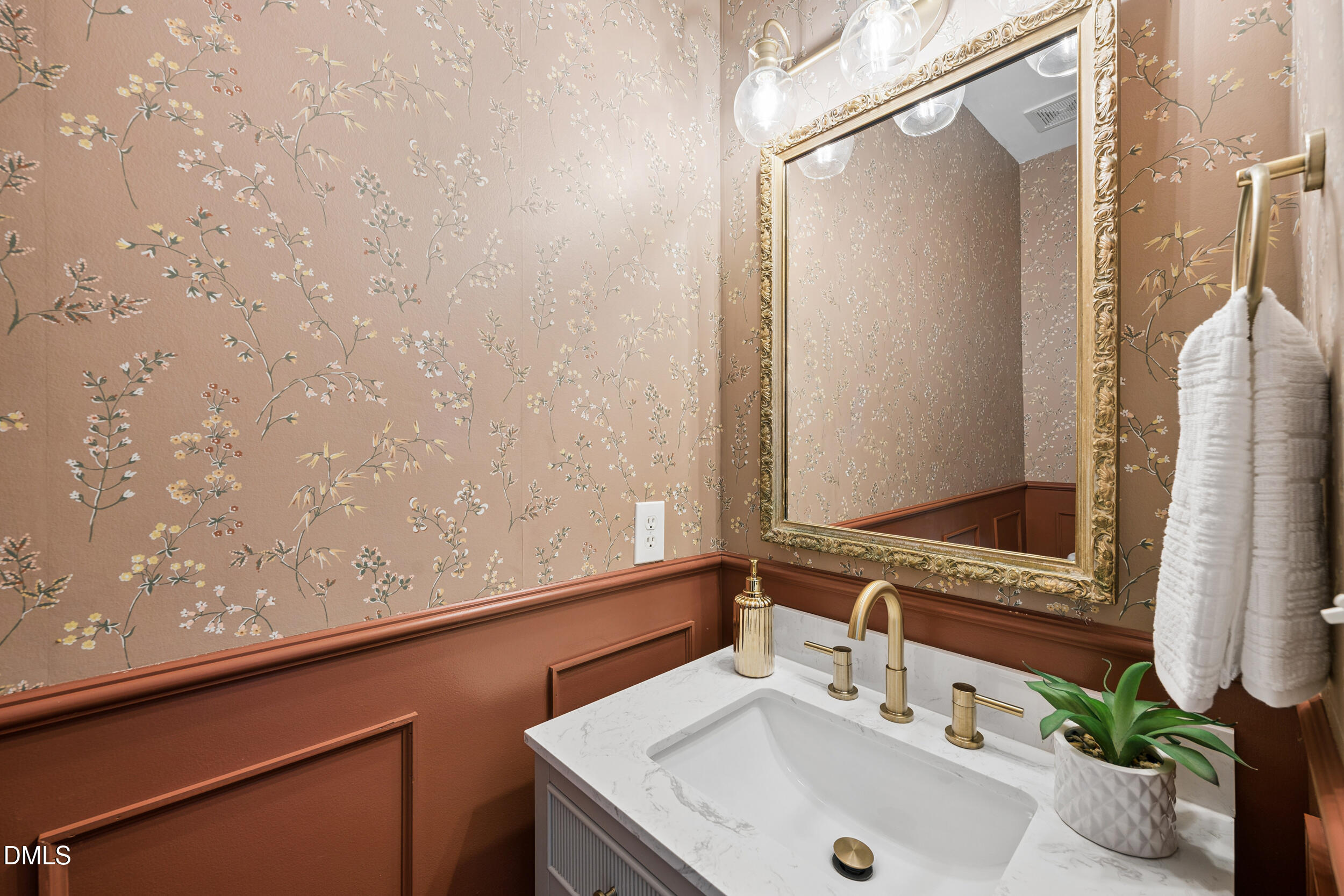 5 Silverwood Court Property Photo 14