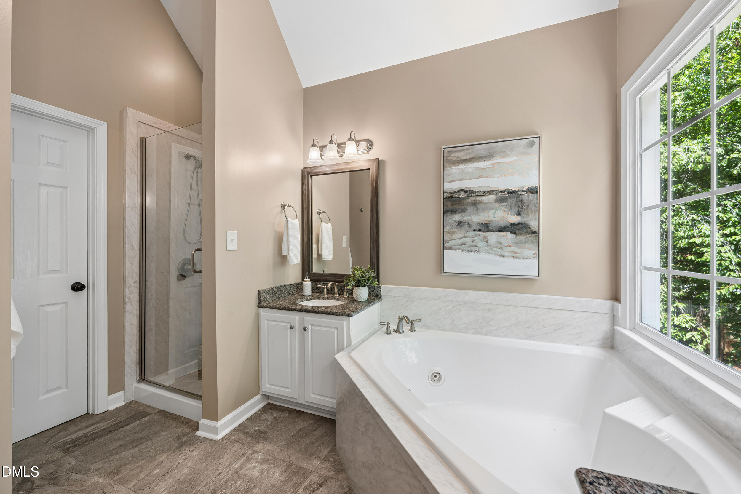 5 Silverwood Court Property Photo 22