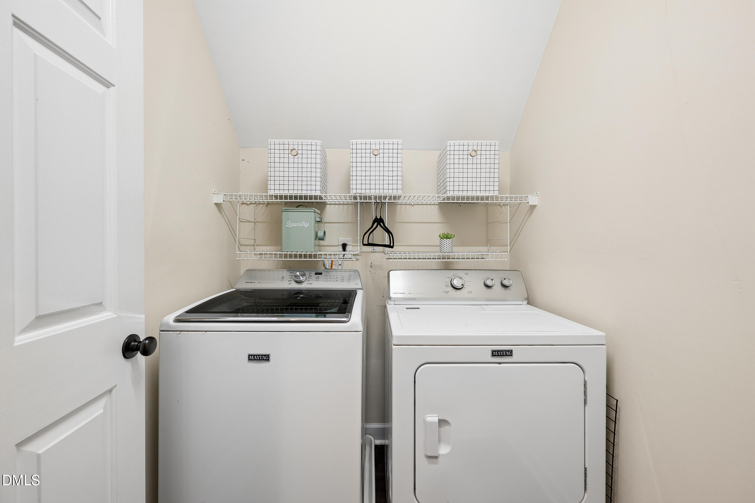 5 Silverwood Court Property Photo 28