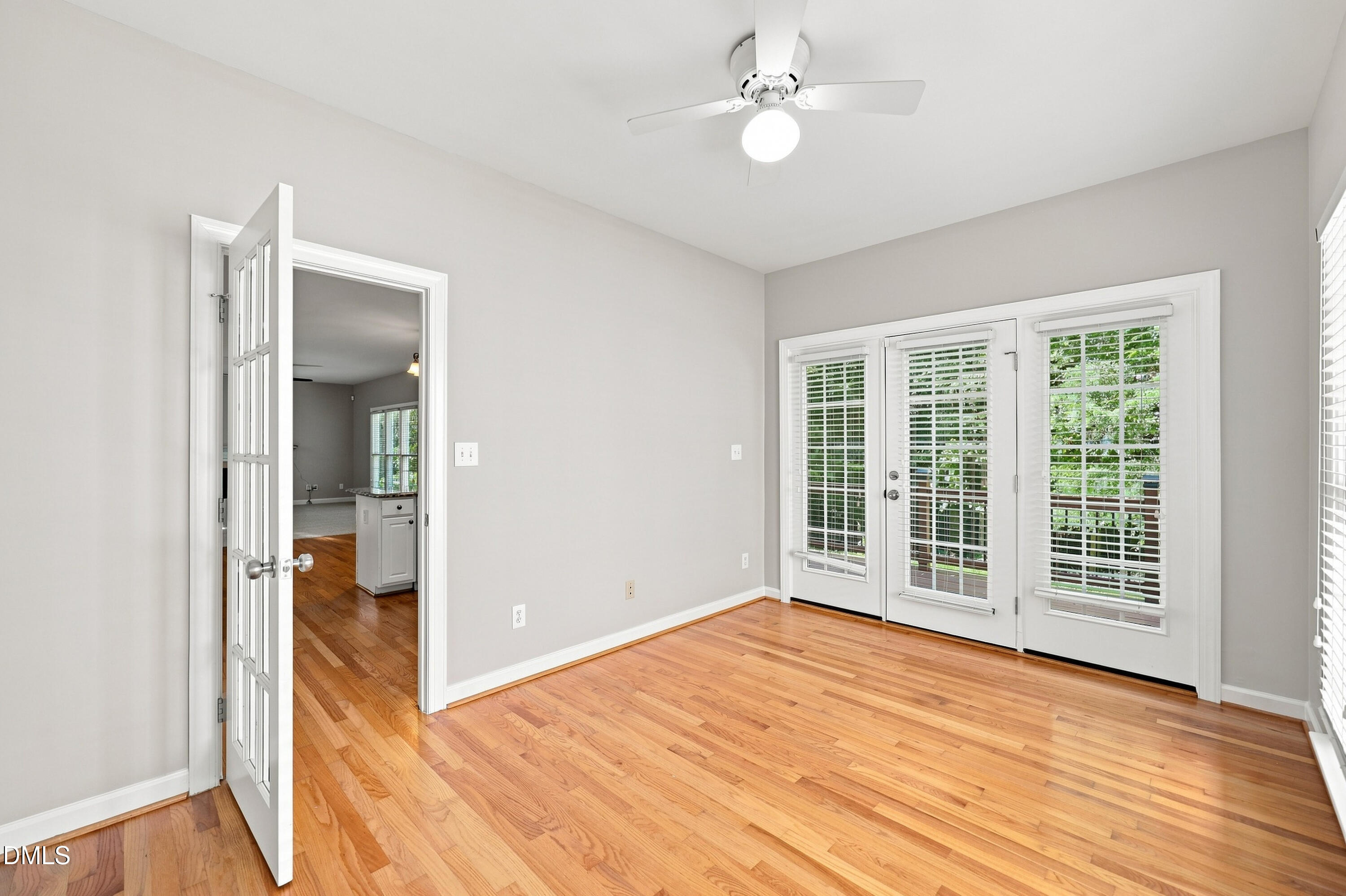 1312 Loghouse Street Property Photo 16