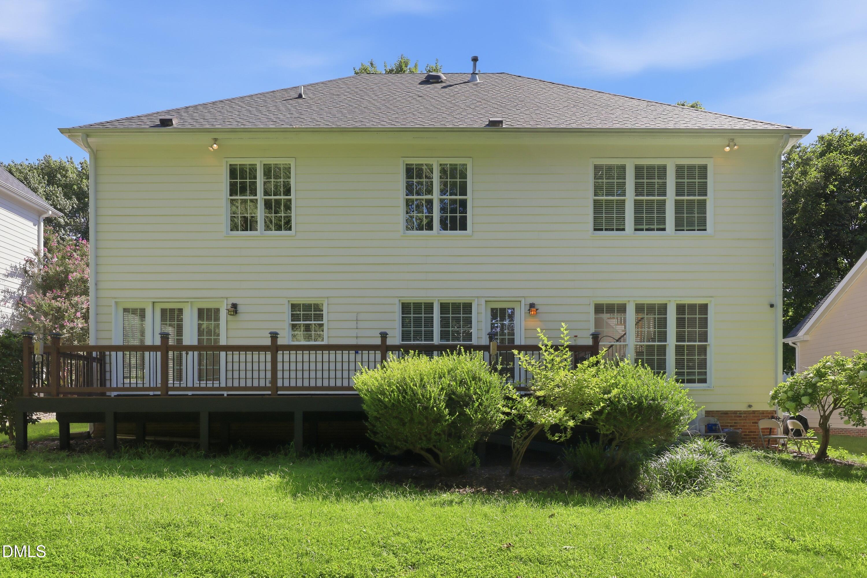 1312 Loghouse Street Property Photo 32