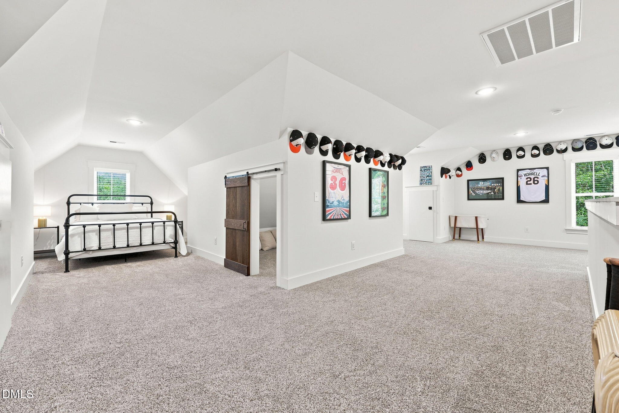552 N Orange Street Property Photo 31