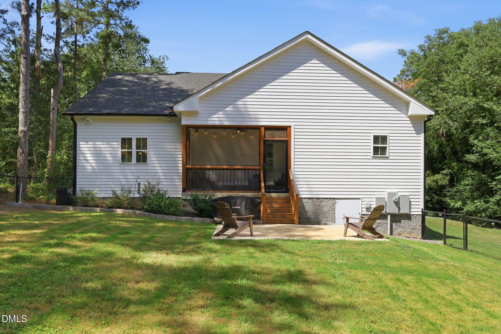 552 N Orange Street Property Photo 40