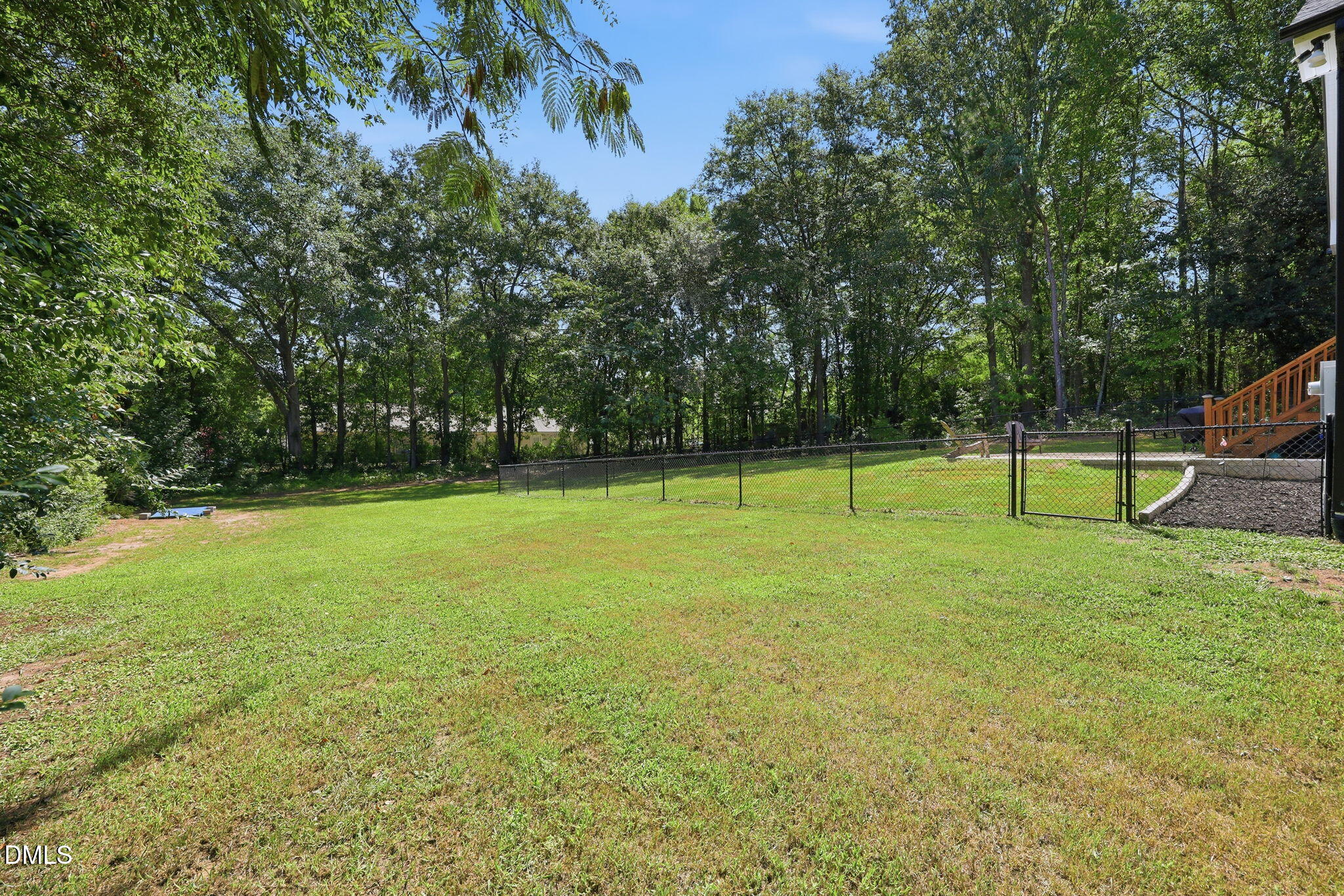 552 N Orange Street Property Photo 41
