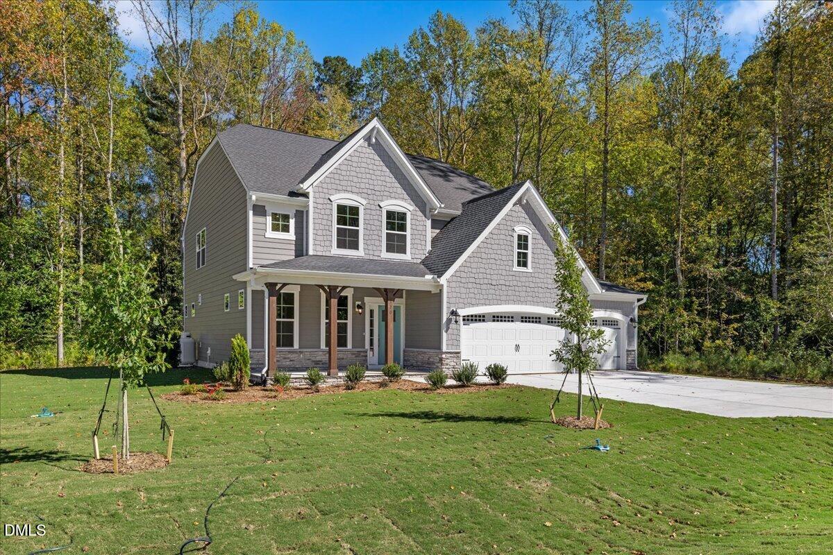 370 Glade Drive Property Photo 8
