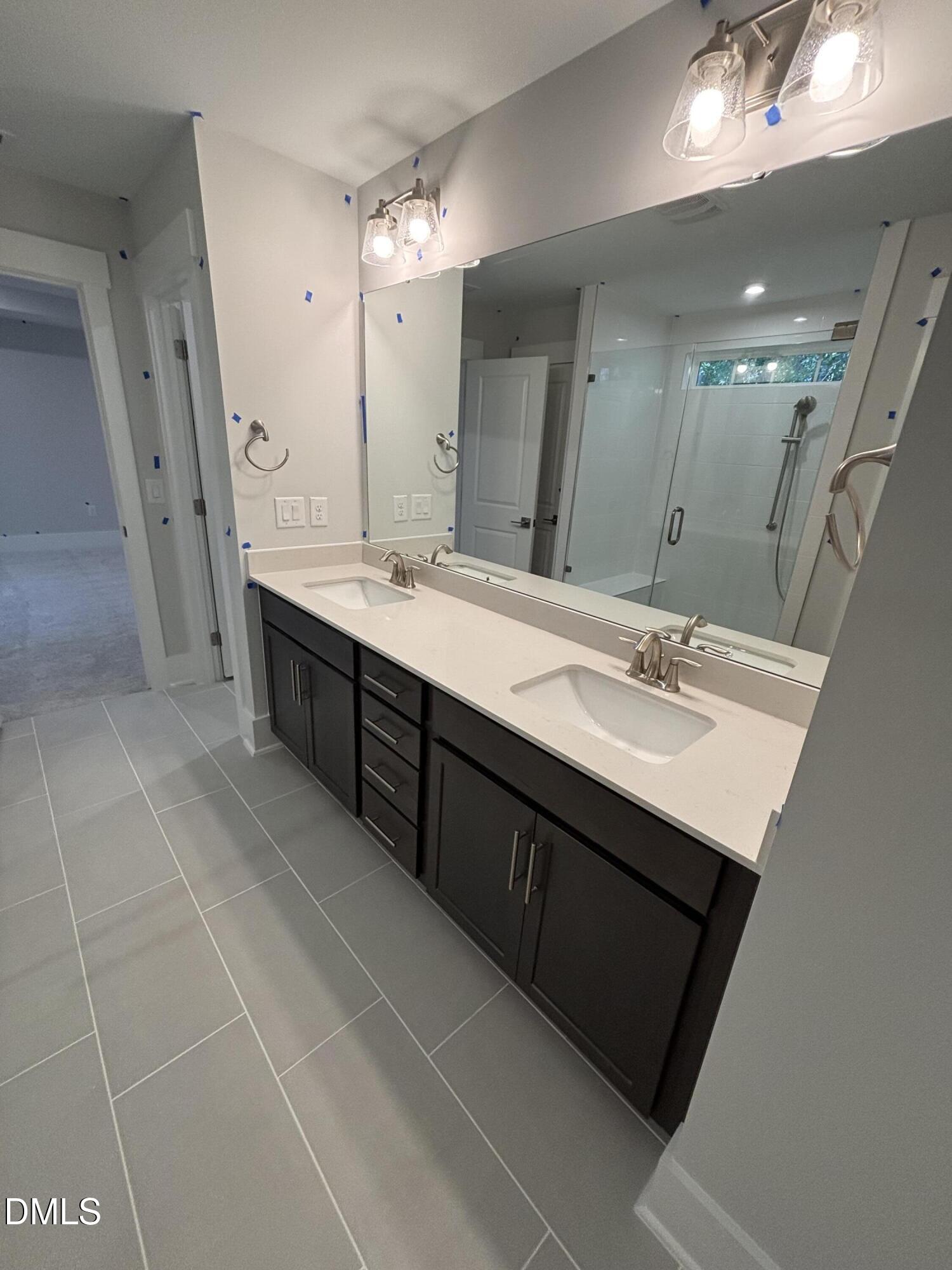 370 Glade Drive Property Photo 11