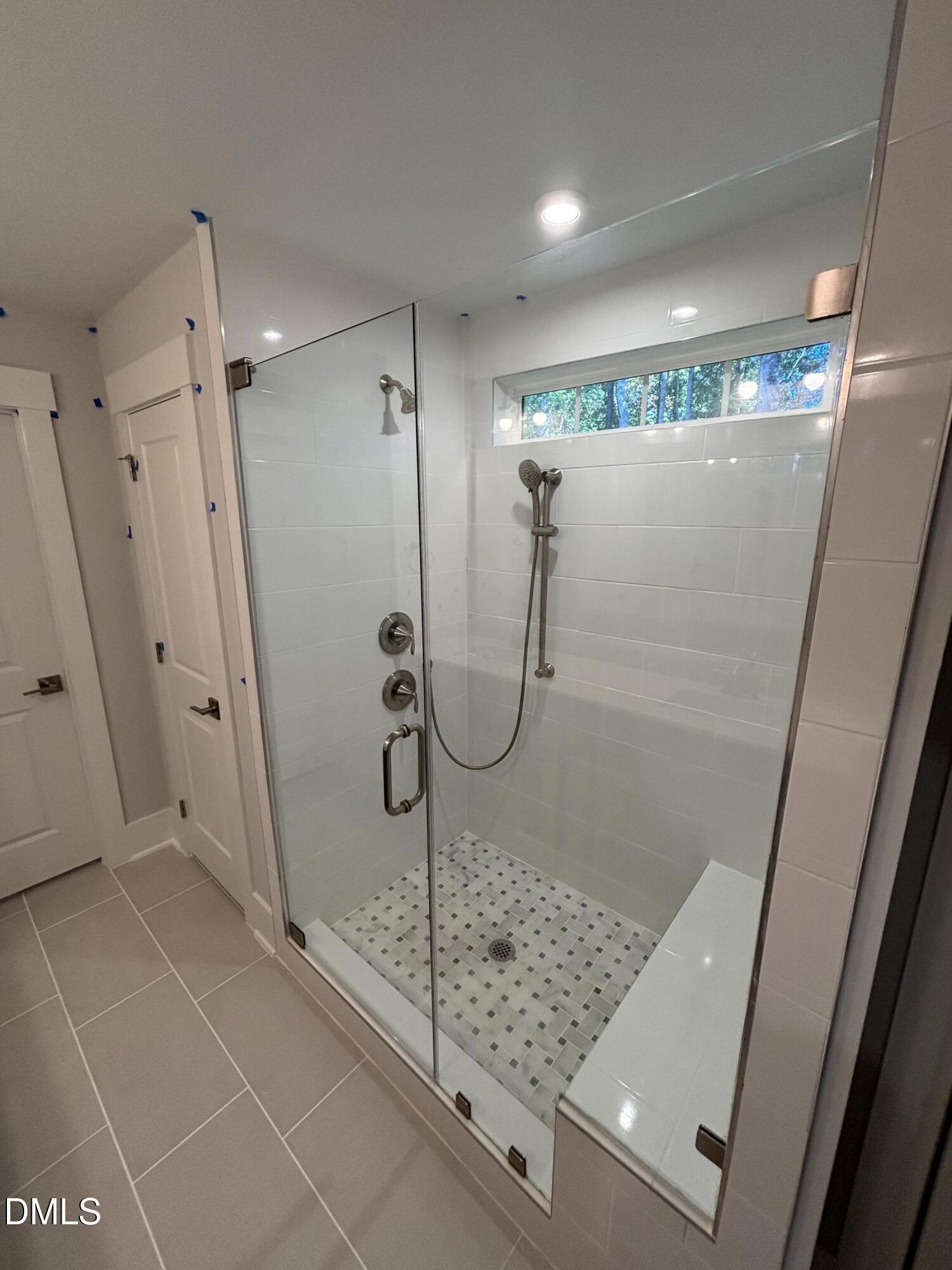 370 Glade Drive Property Photo 15