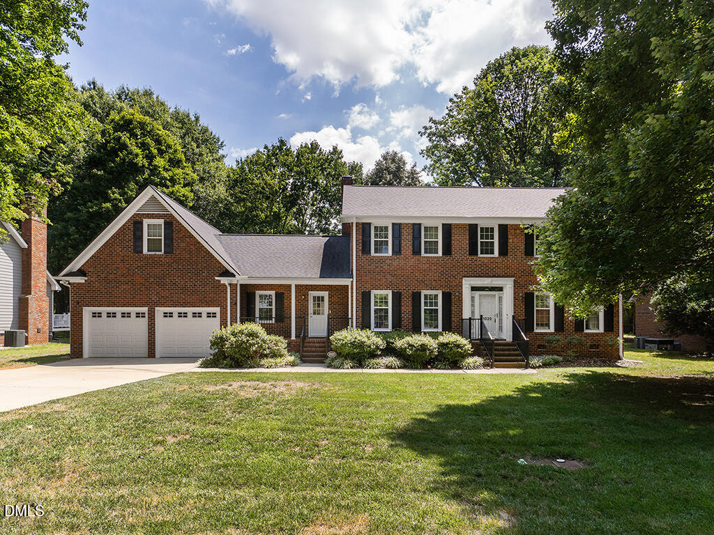 1020 Brookview Drive Property Photo 1