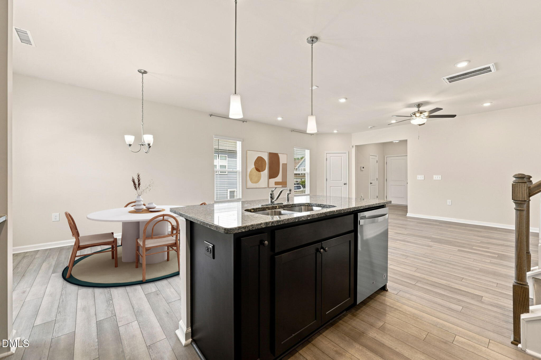 1025 Felman Road Property Photo 7