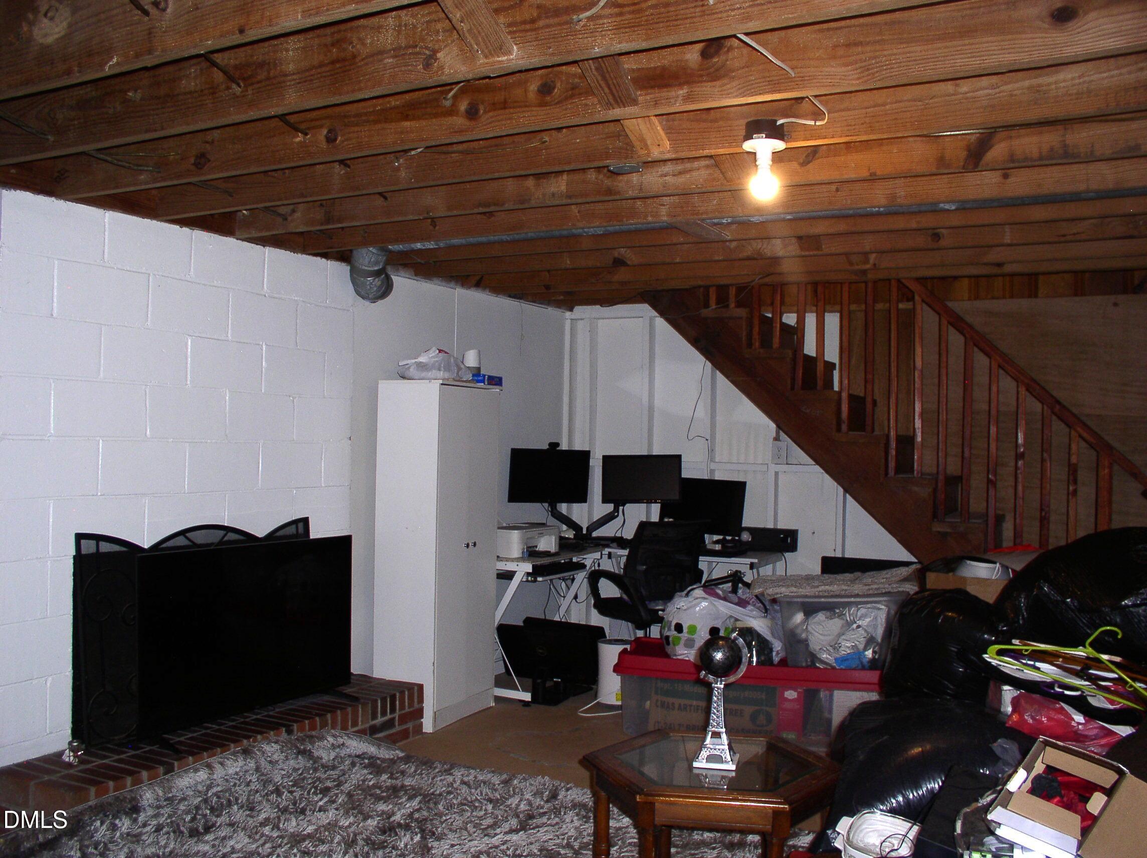 229 Perry Street Property Photo 29