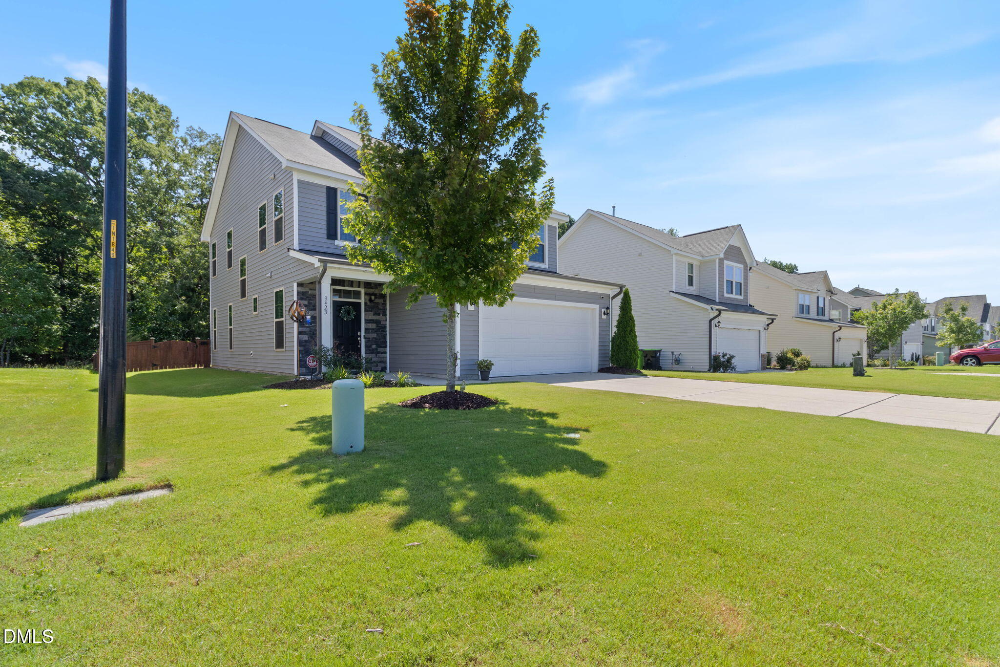 3428 Lacewing Drive Property Photo 4
