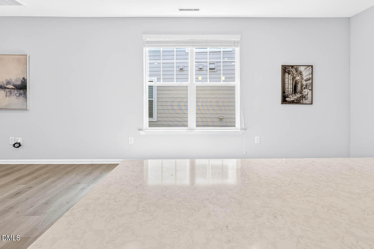 427 Stoker Street Property Photo 22