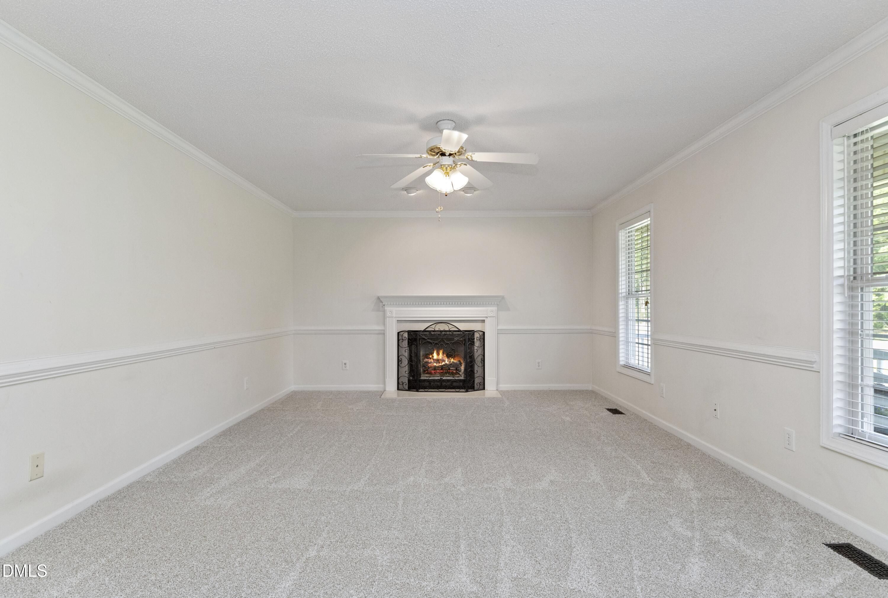24 Courtney Lane Property Photo 6