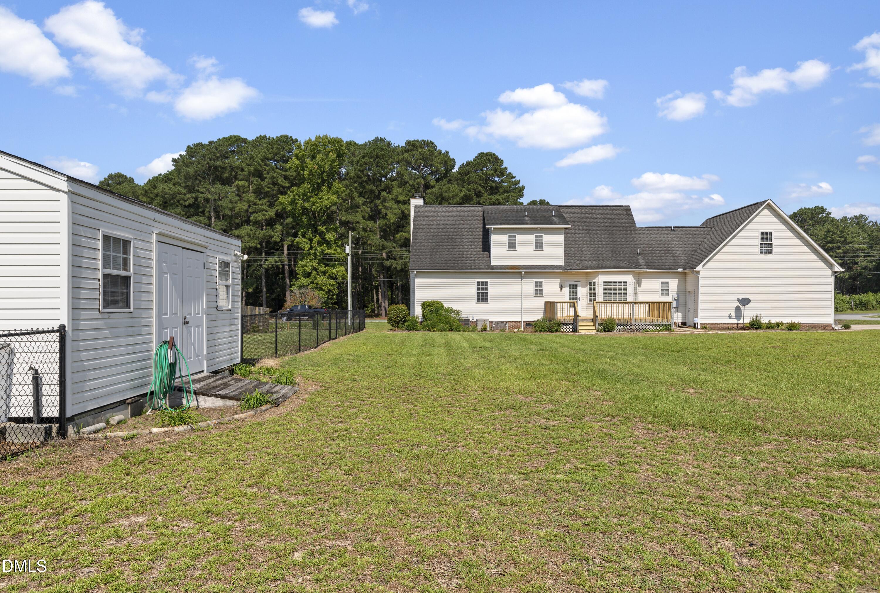 24 Courtney Lane Property Photo 30
