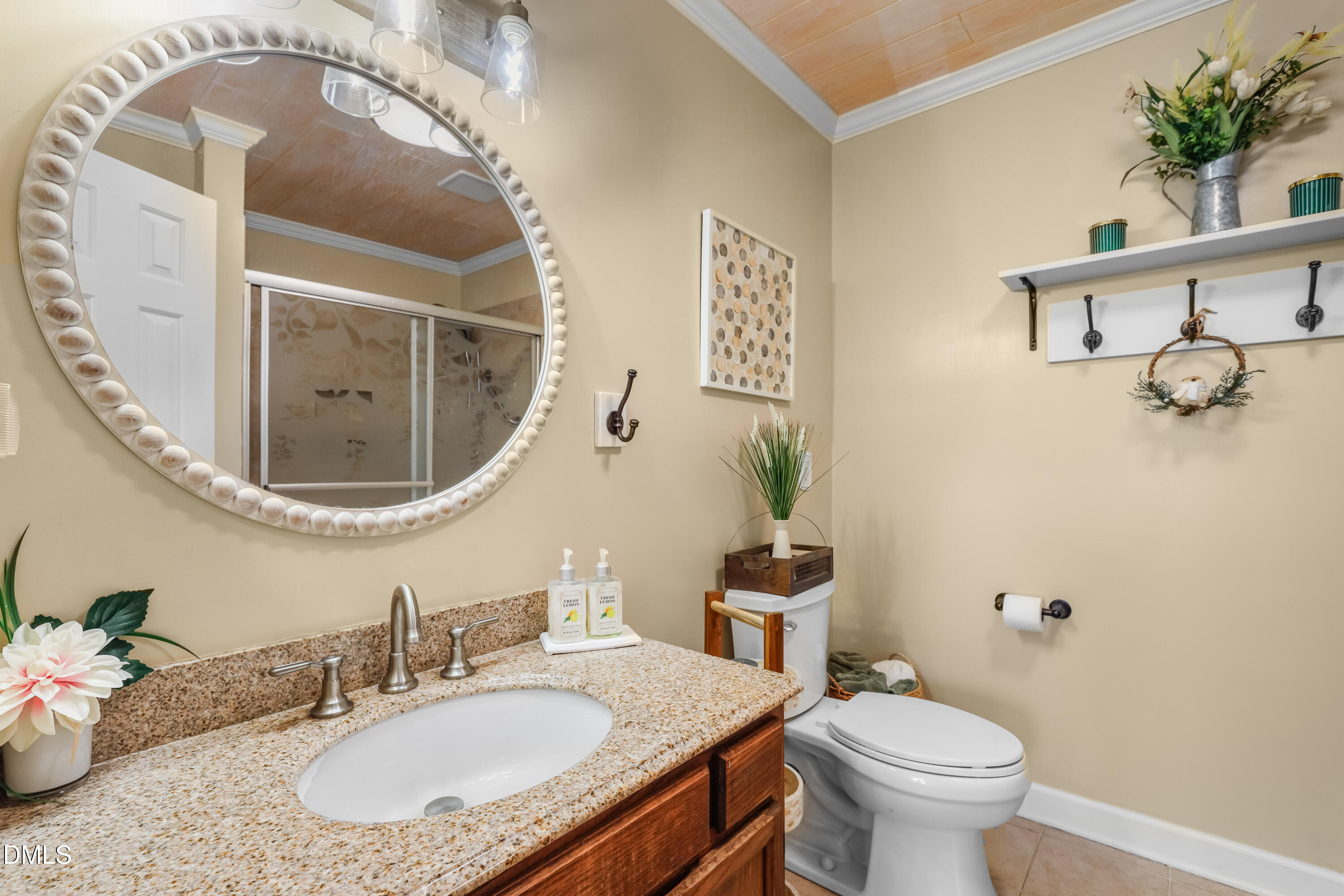 104 Lakewater Drive Property Photo 20