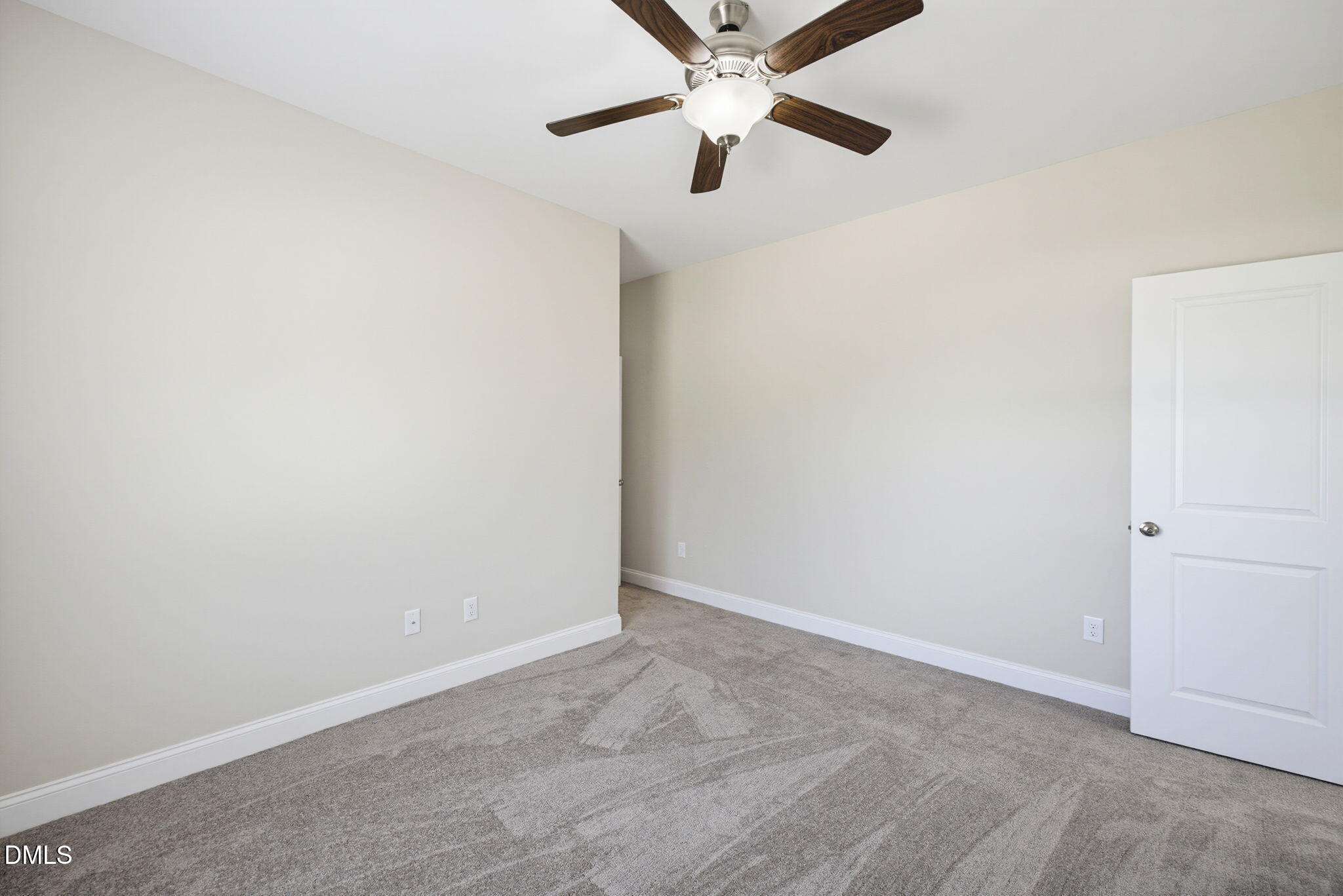 2325 Tribek Court Property Photo 31