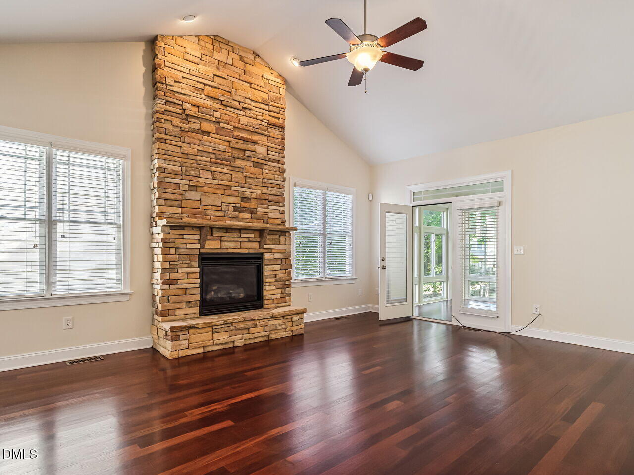 419 Homegate Circle Property Photo 11