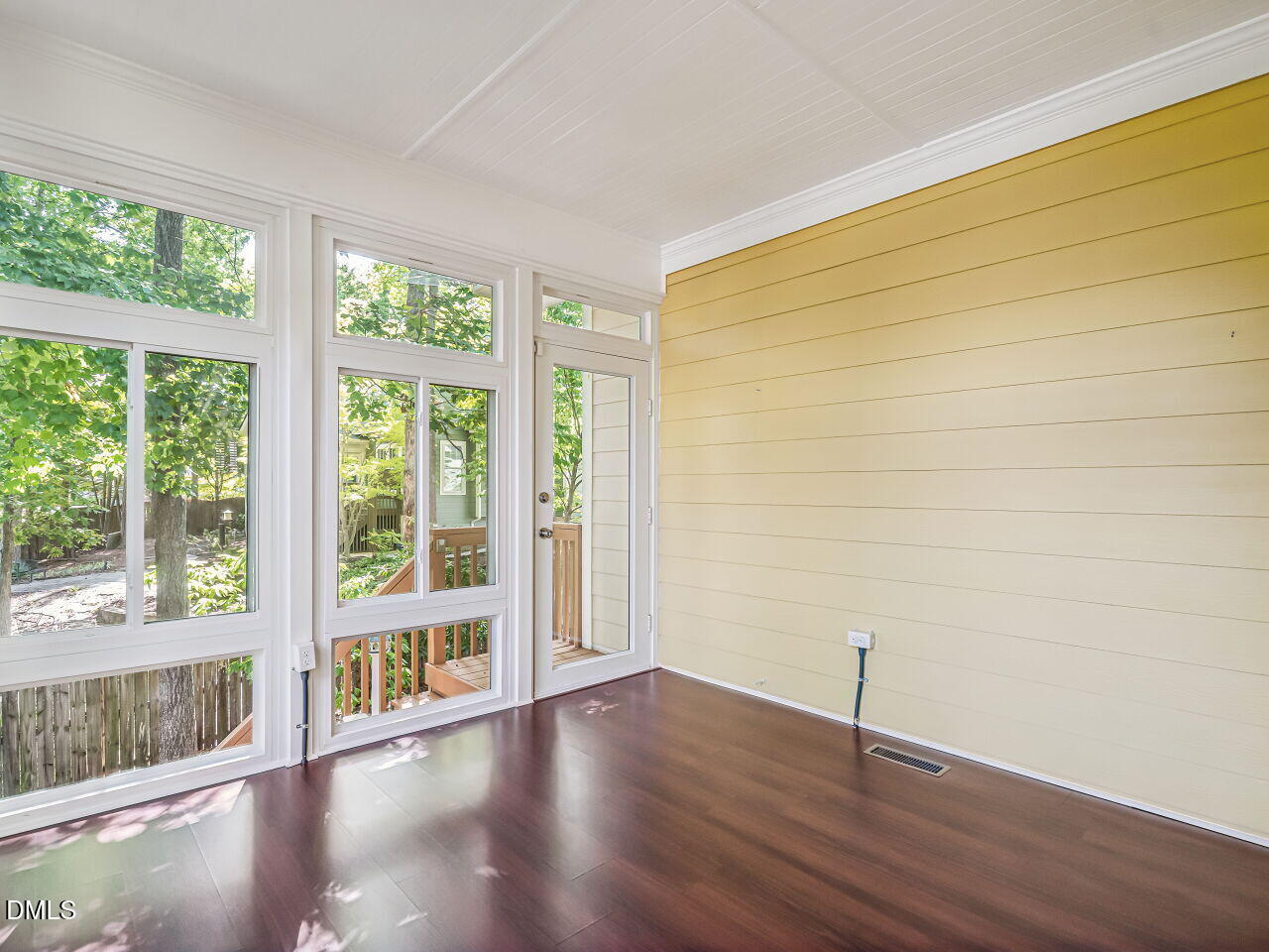 419 Homegate Circle Property Photo 16