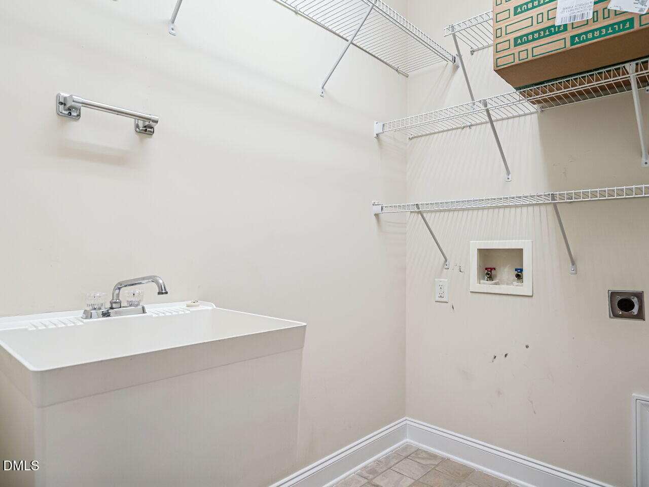 419 Homegate Circle Property Photo 24