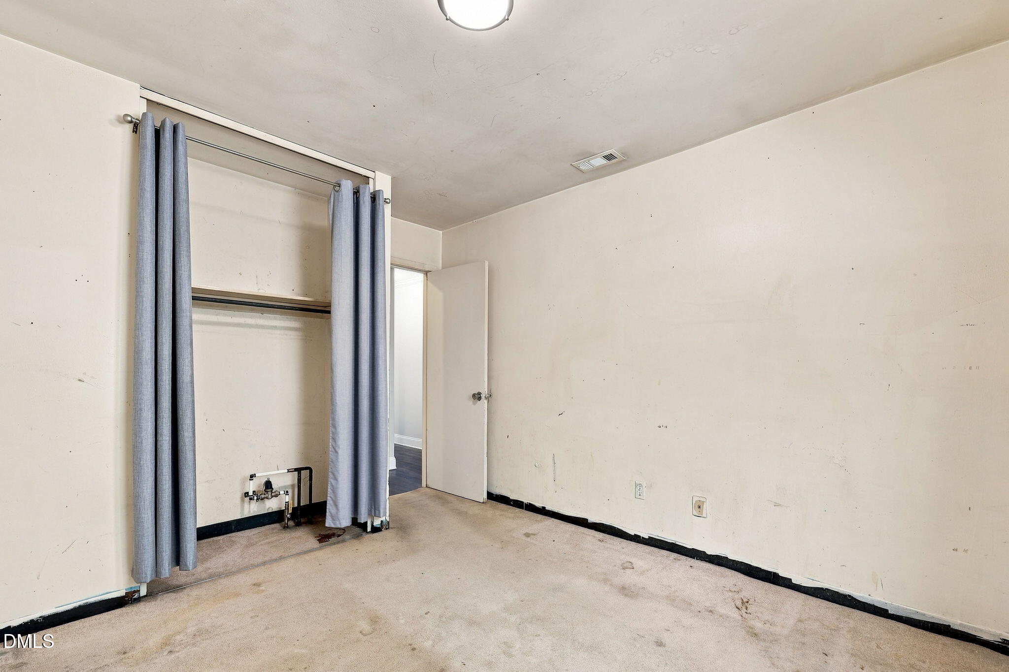 109 Cushman Street Property Photo 23